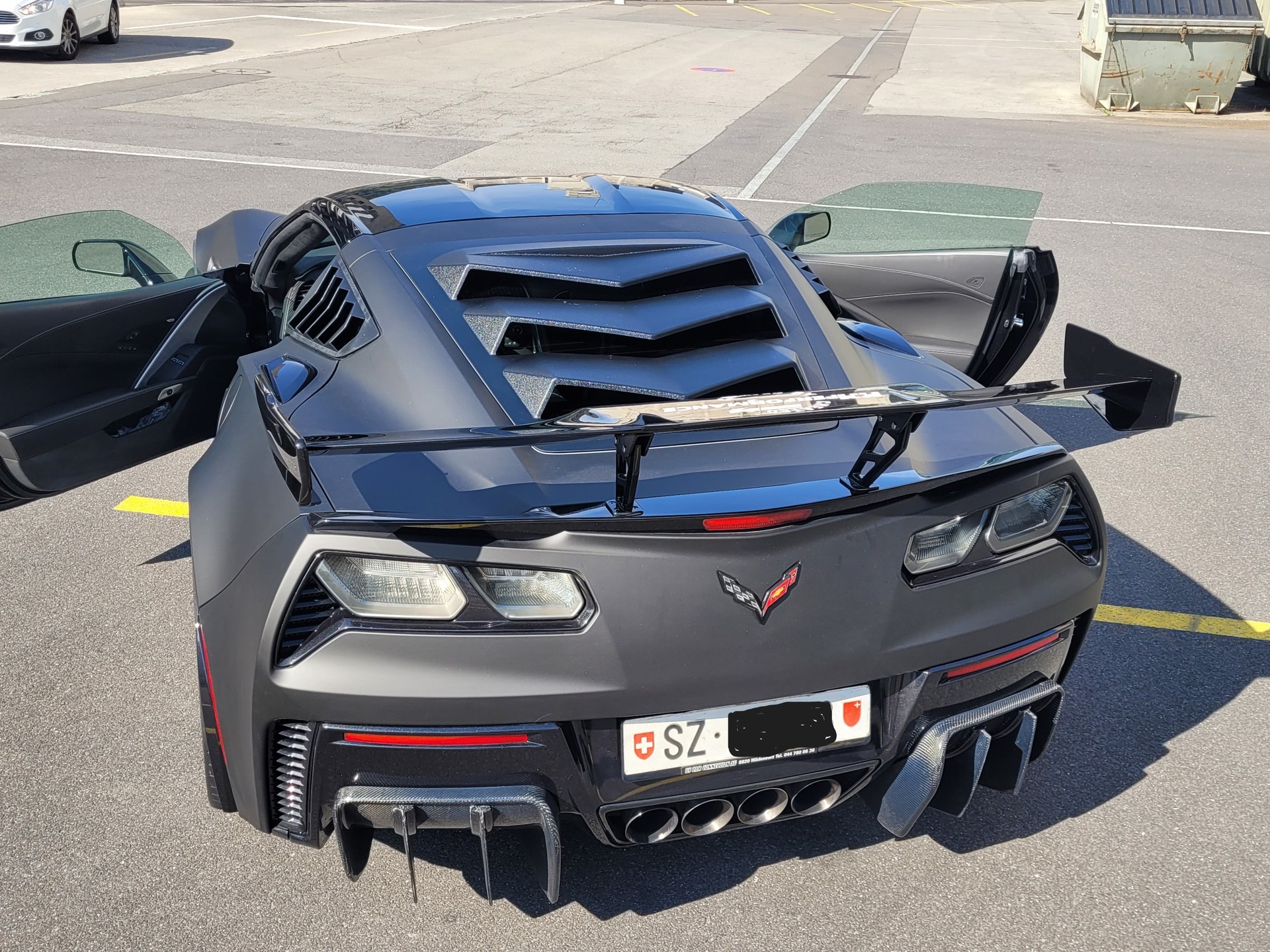 CHEVROLET C7 Z06-image-5