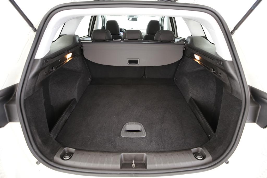 FIAT Tipo SW 1.5 Hybrid Swiss Edition-image-12