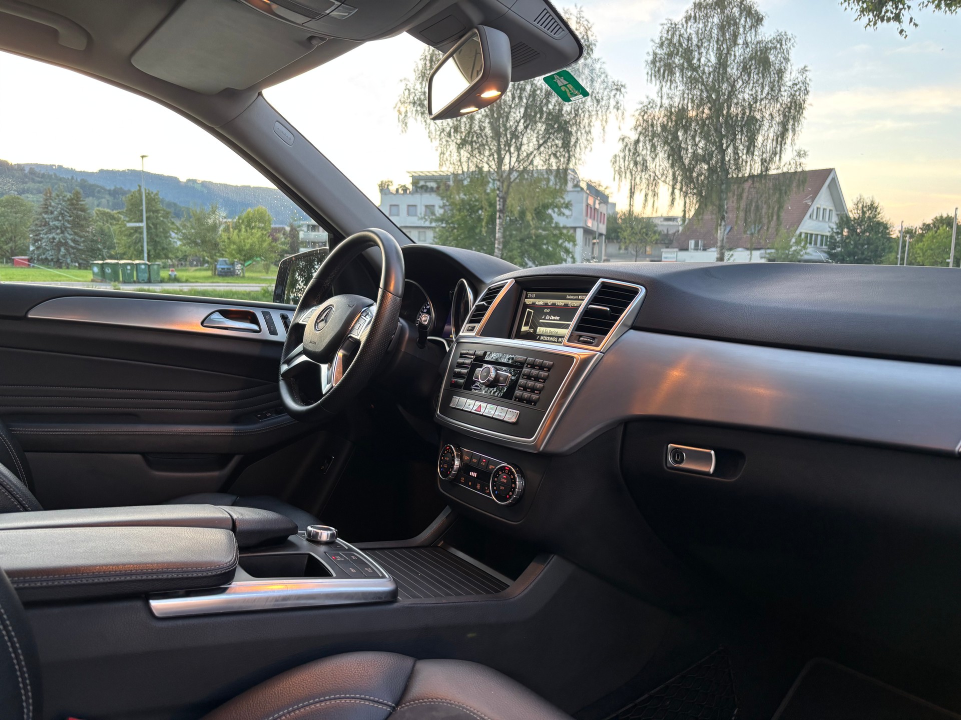 MERCEDES-BENZ ML 350 BlueTEC Executive 4Matic 7G-Tronic-image-15