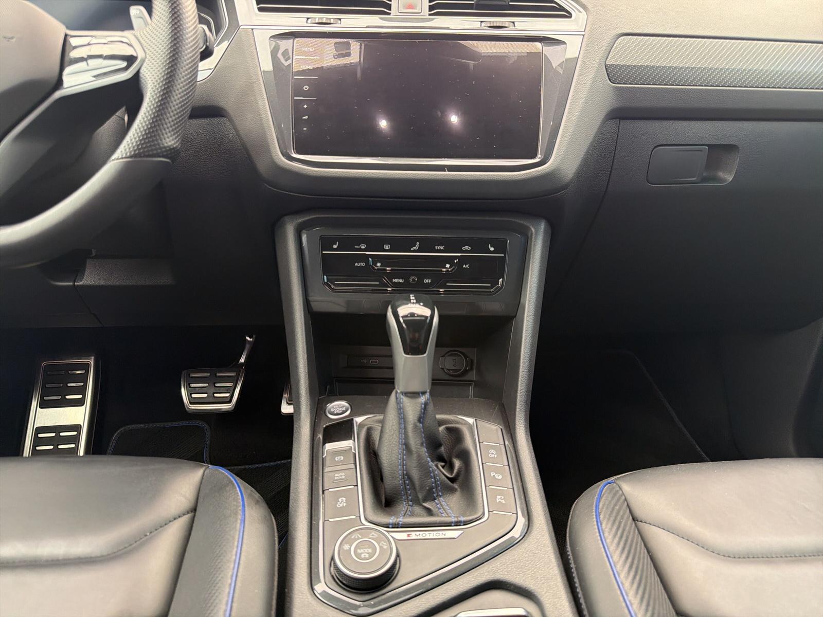 VW Tiguan R 2.0 TSI DSG (CH)-image-17