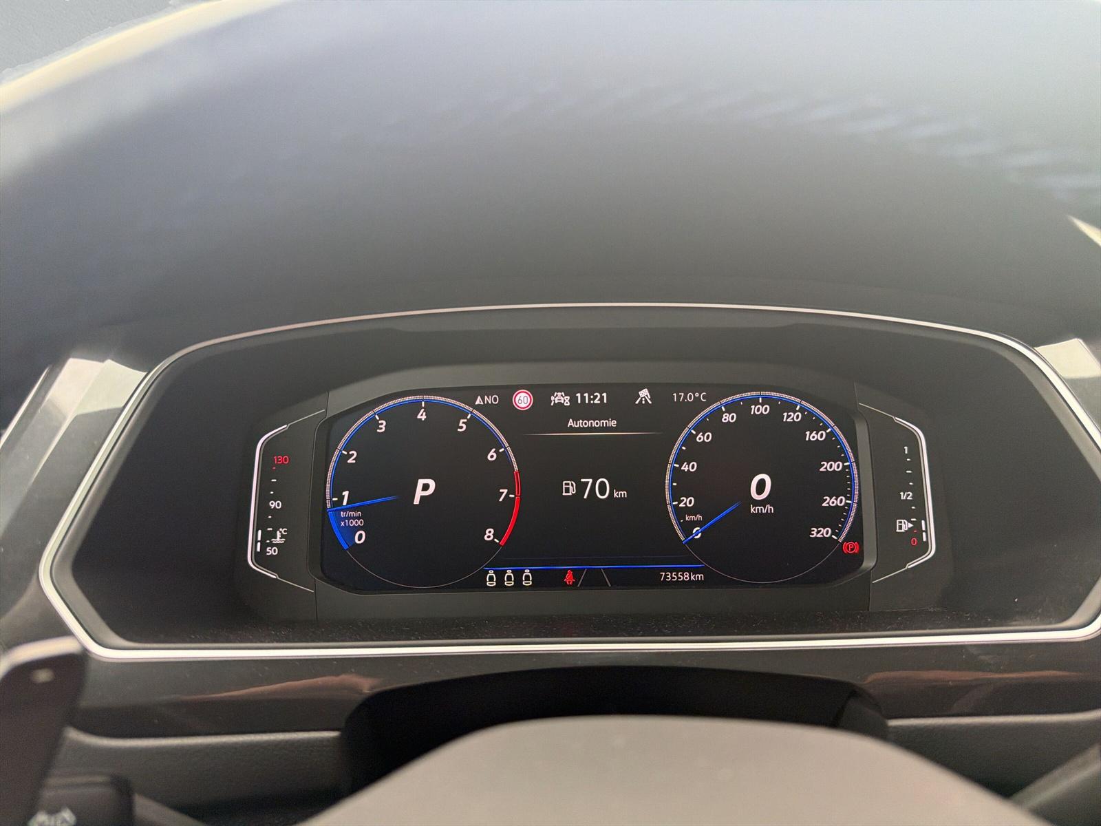 VW Tiguan R 2.0 TSI DSG (CH)-image-23