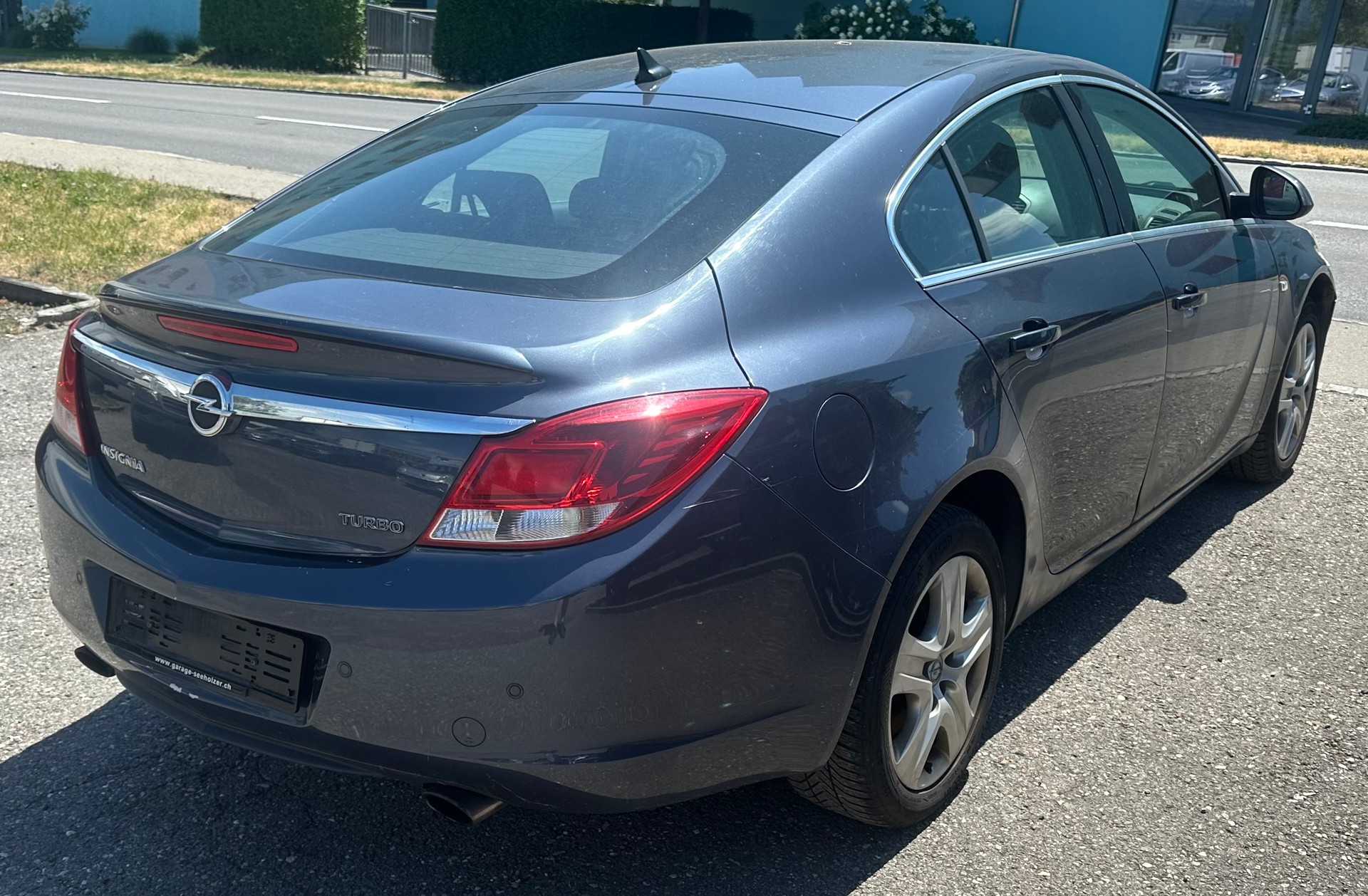 OPEL Insignia 2.0 Turbo Sport Automatic-image-4