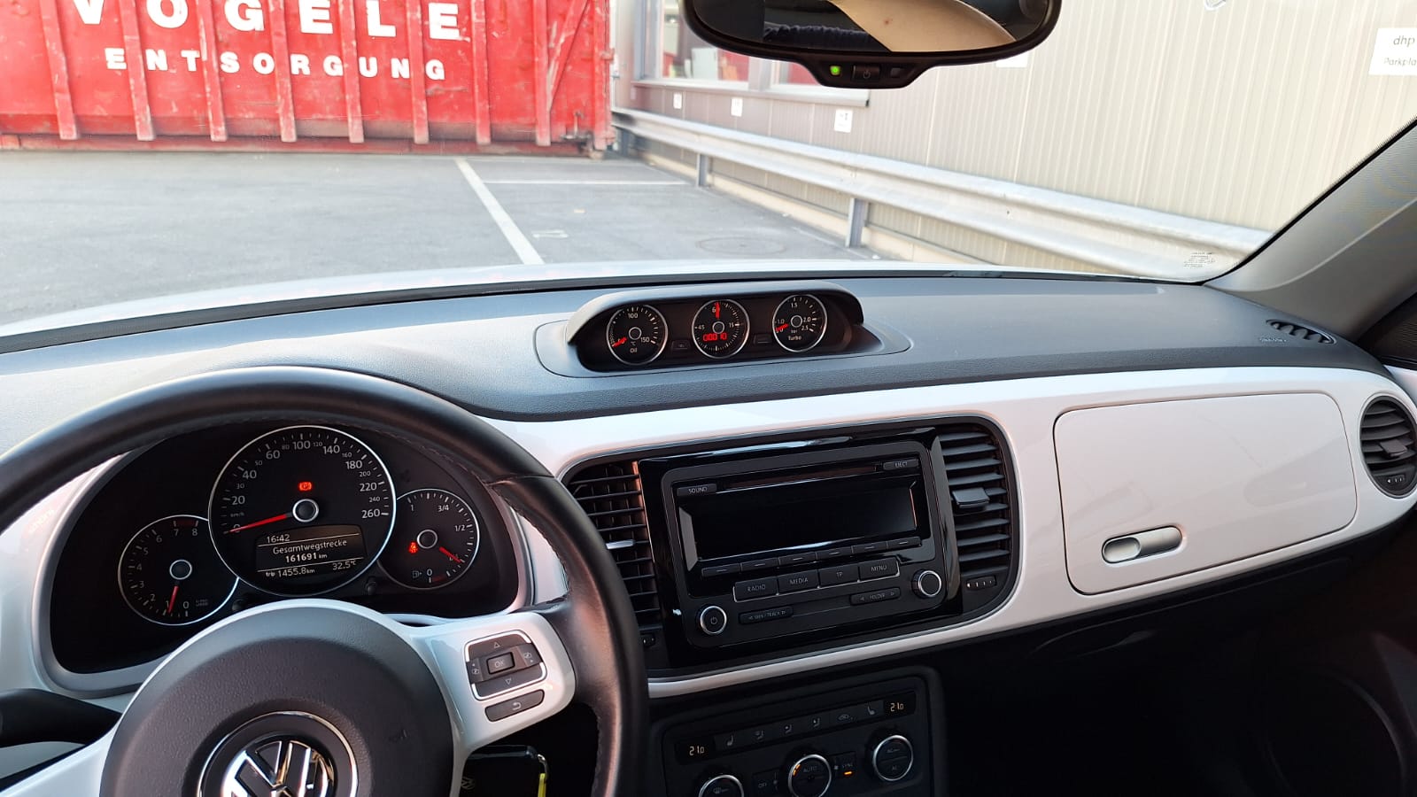 VW Beetle 1.4 TSI Design-image-5