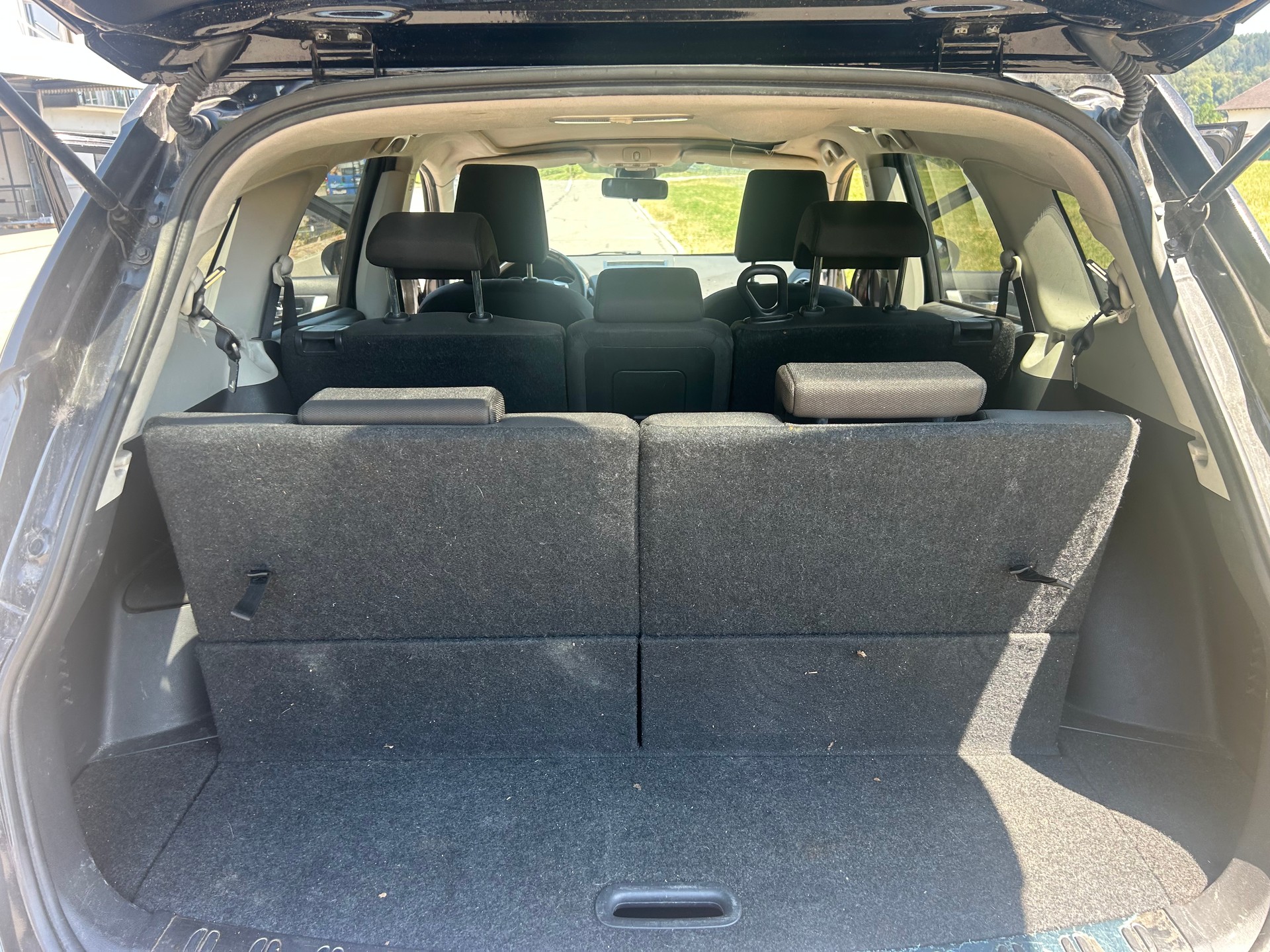 NISSAN Qashqai +2 2.0 dCi 4WD acenta Automatic-image-7