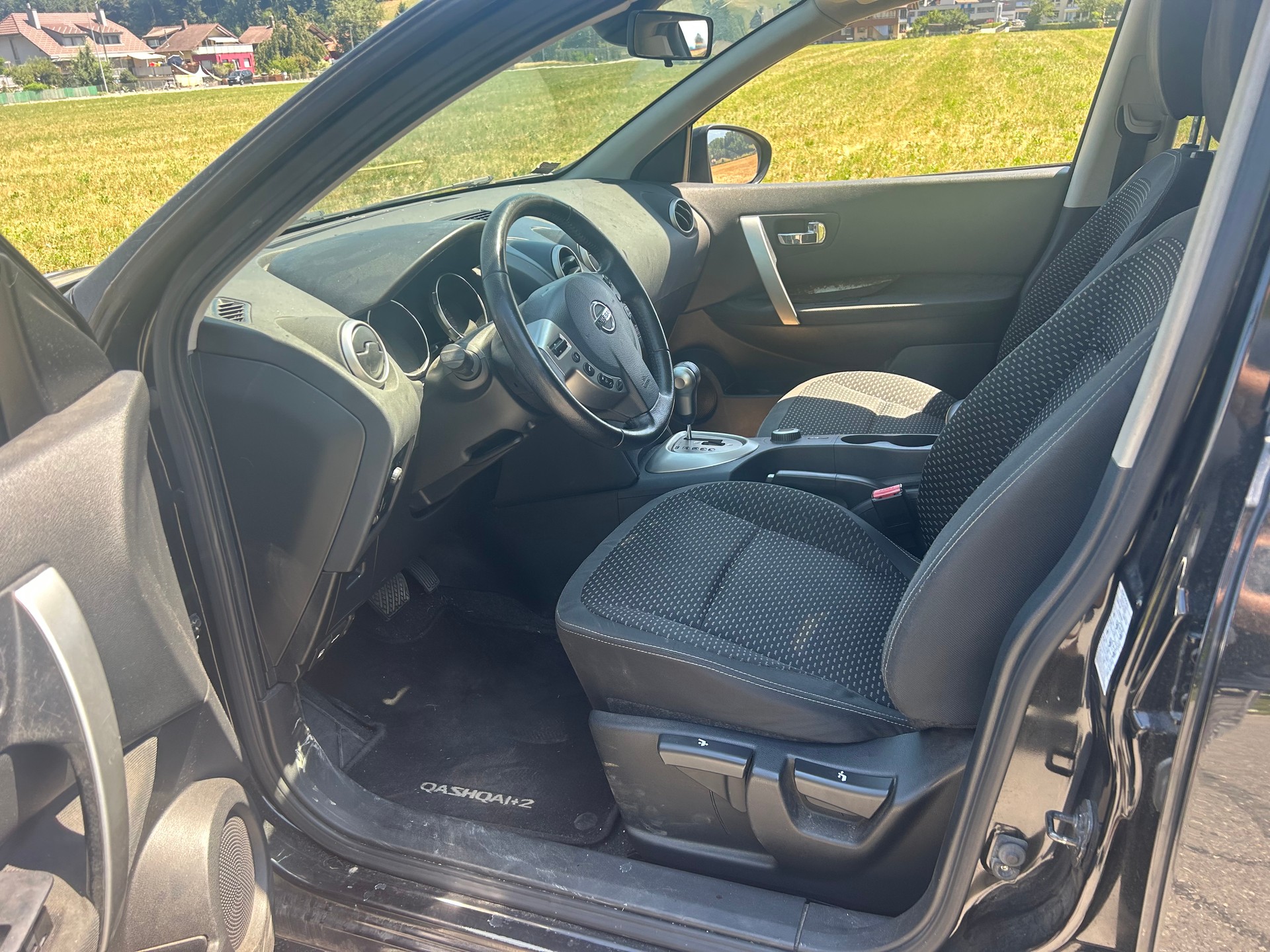 NISSAN Qashqai +2 2.0 dCi 4WD acenta Automatic-image-5