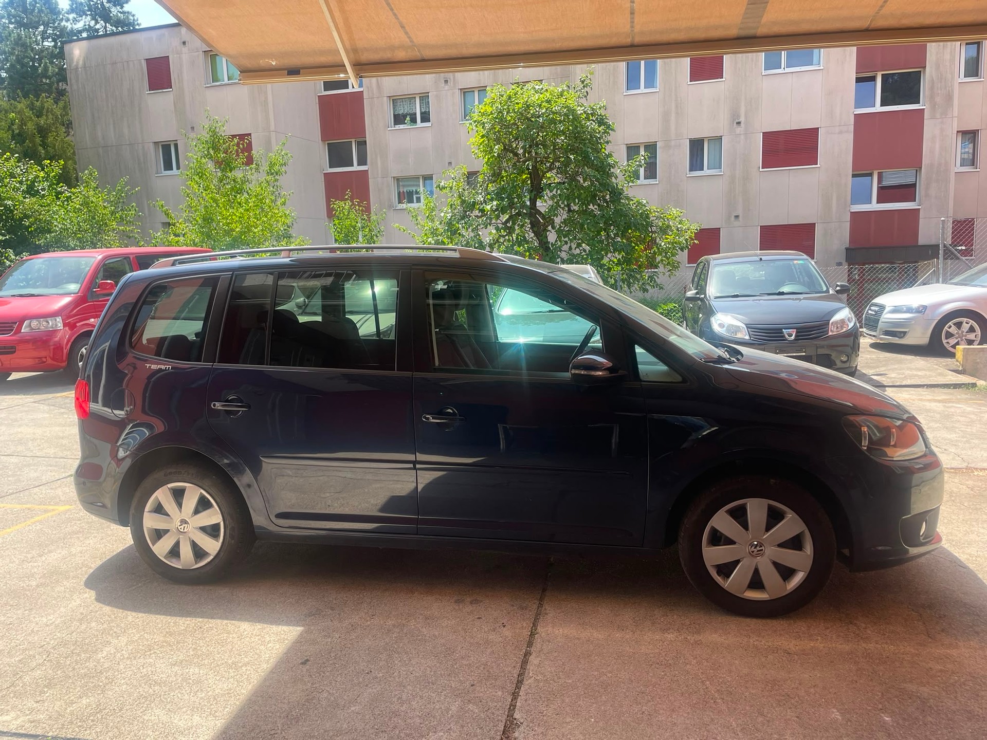 VW Touran 1.4 TSI Team DSG-image-5