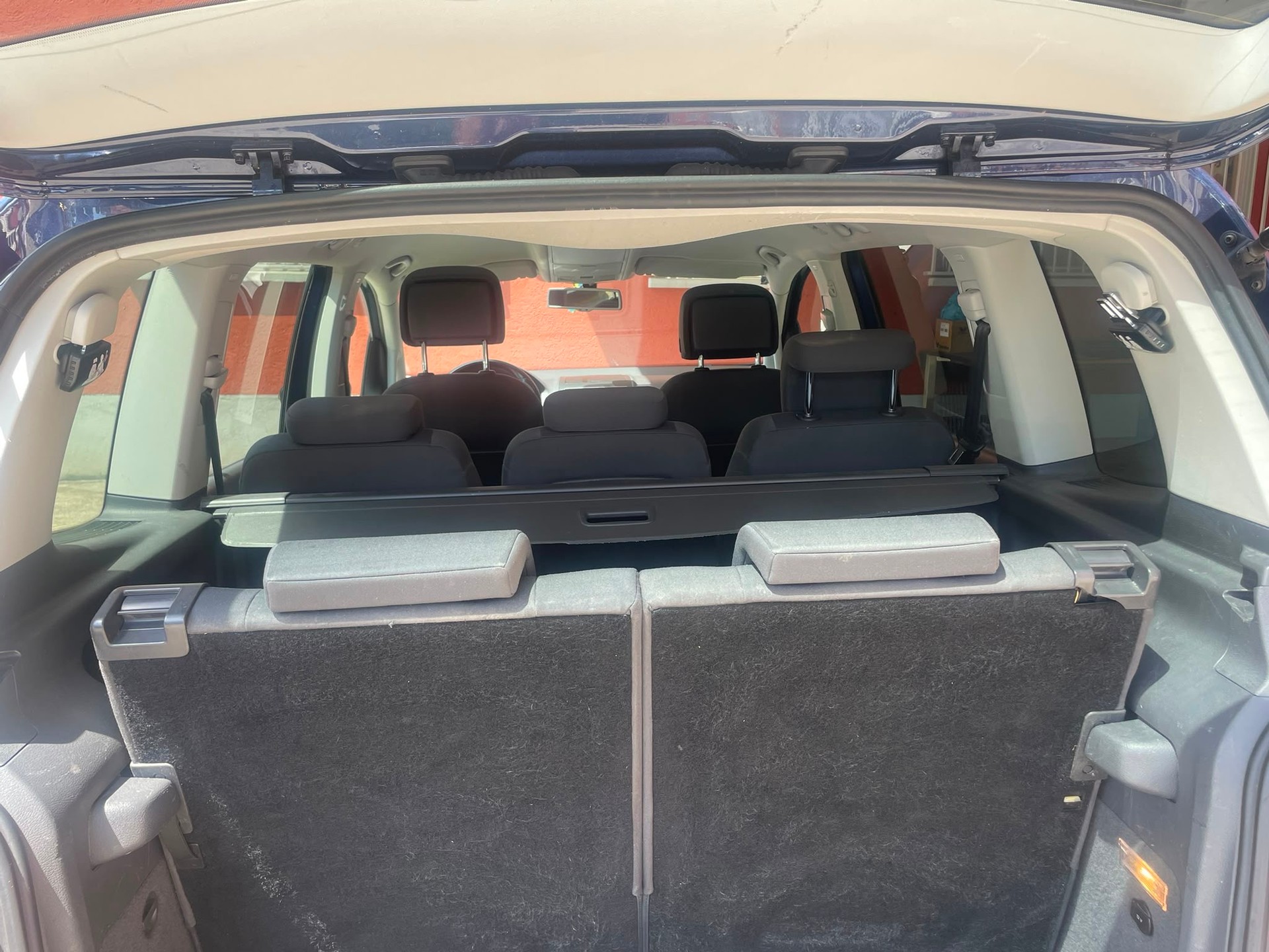 VW Touran 1.4 TSI Team DSG-image-7
