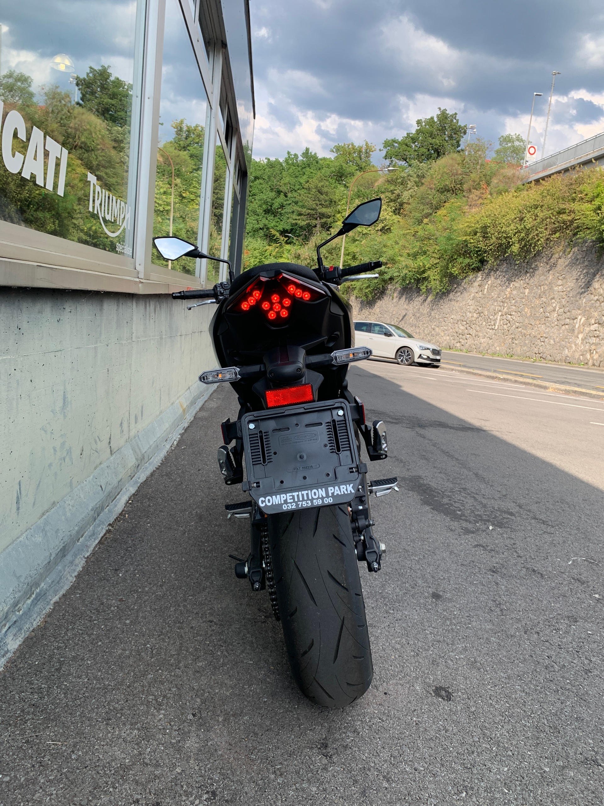KAWASAKI Z 650-image-4