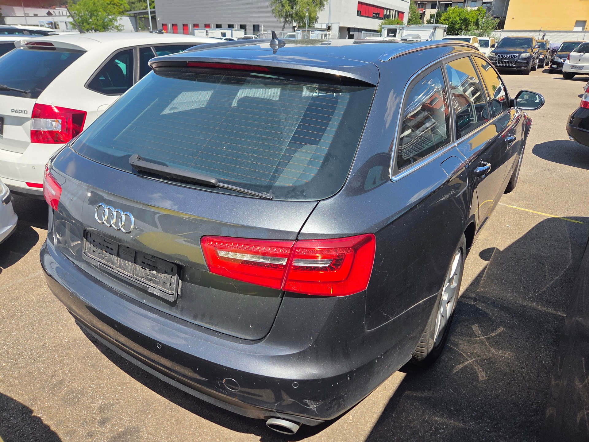 AUDI A6 Avant 3.0 BiTDI V6 quattro tiptronic-image-2
