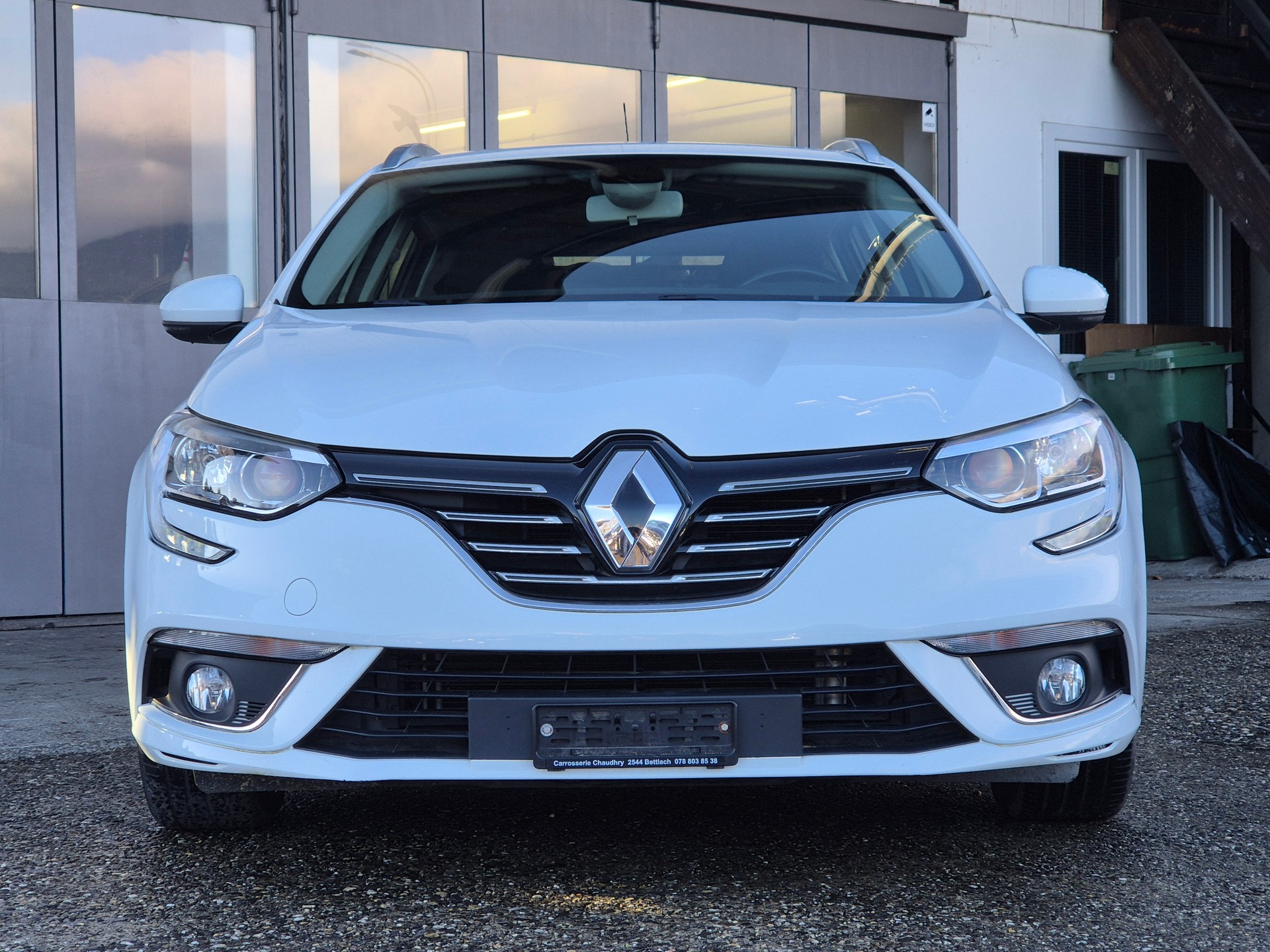 RENAULT Mégane Grandtour 1.5 dCi Business EDC-showroom-element-1