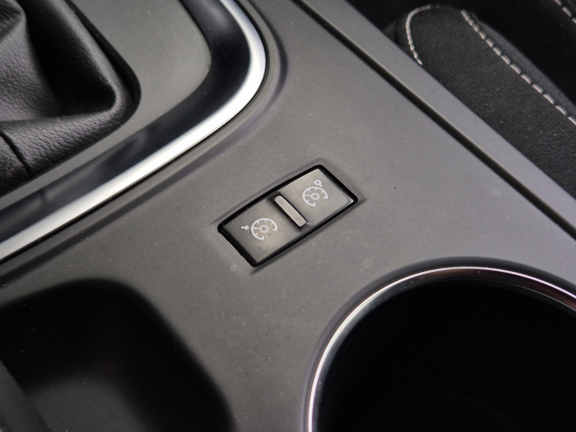 RENAULT Mégane Grandtour 1.5 dCi Business EDC-image-24