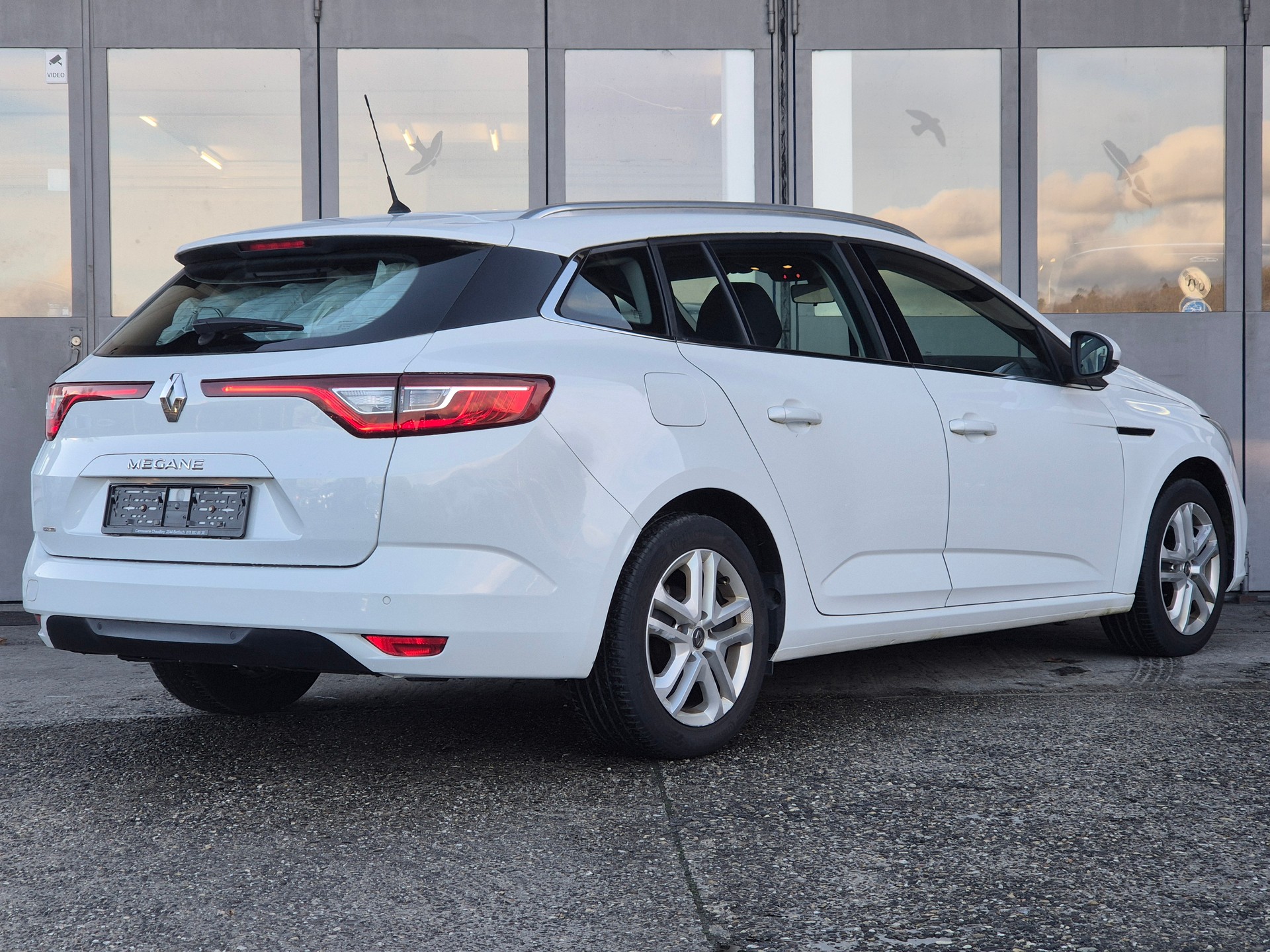 RENAULT Mégane Grandtour 1.5 dCi Business EDC-image-5