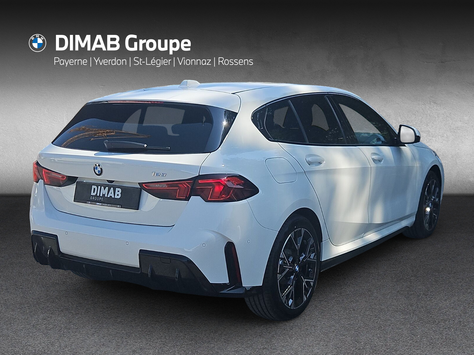 BMW 123 xDrive M Sport Steptronic-image-4