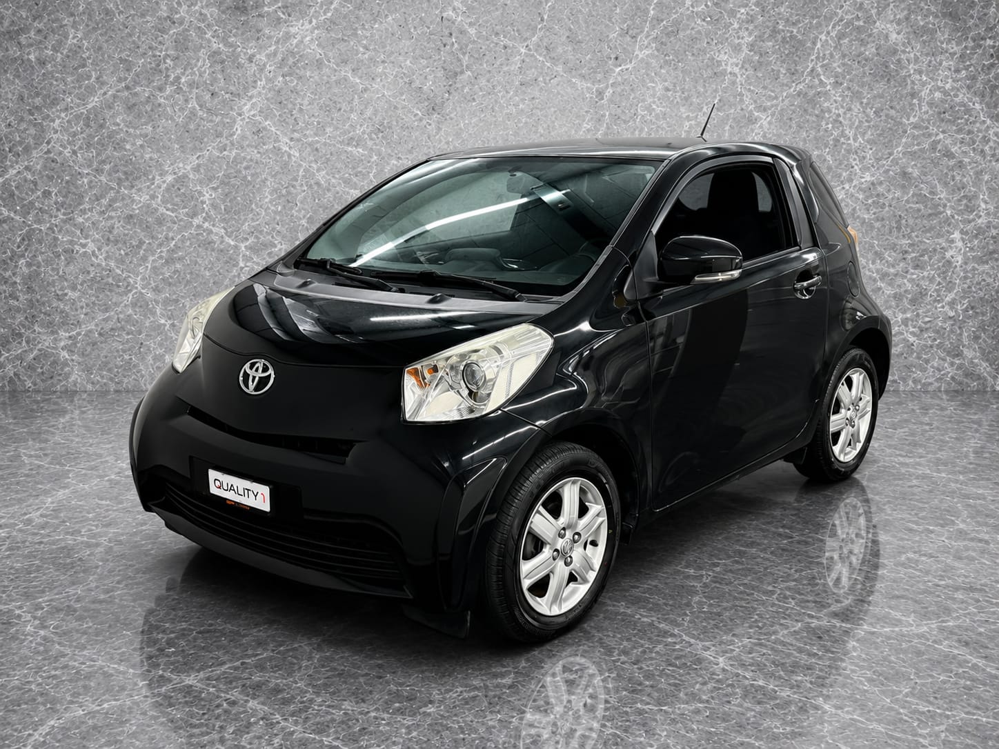 TOYOTA iQ2 1.0 VVT-i Multidrive-image-2