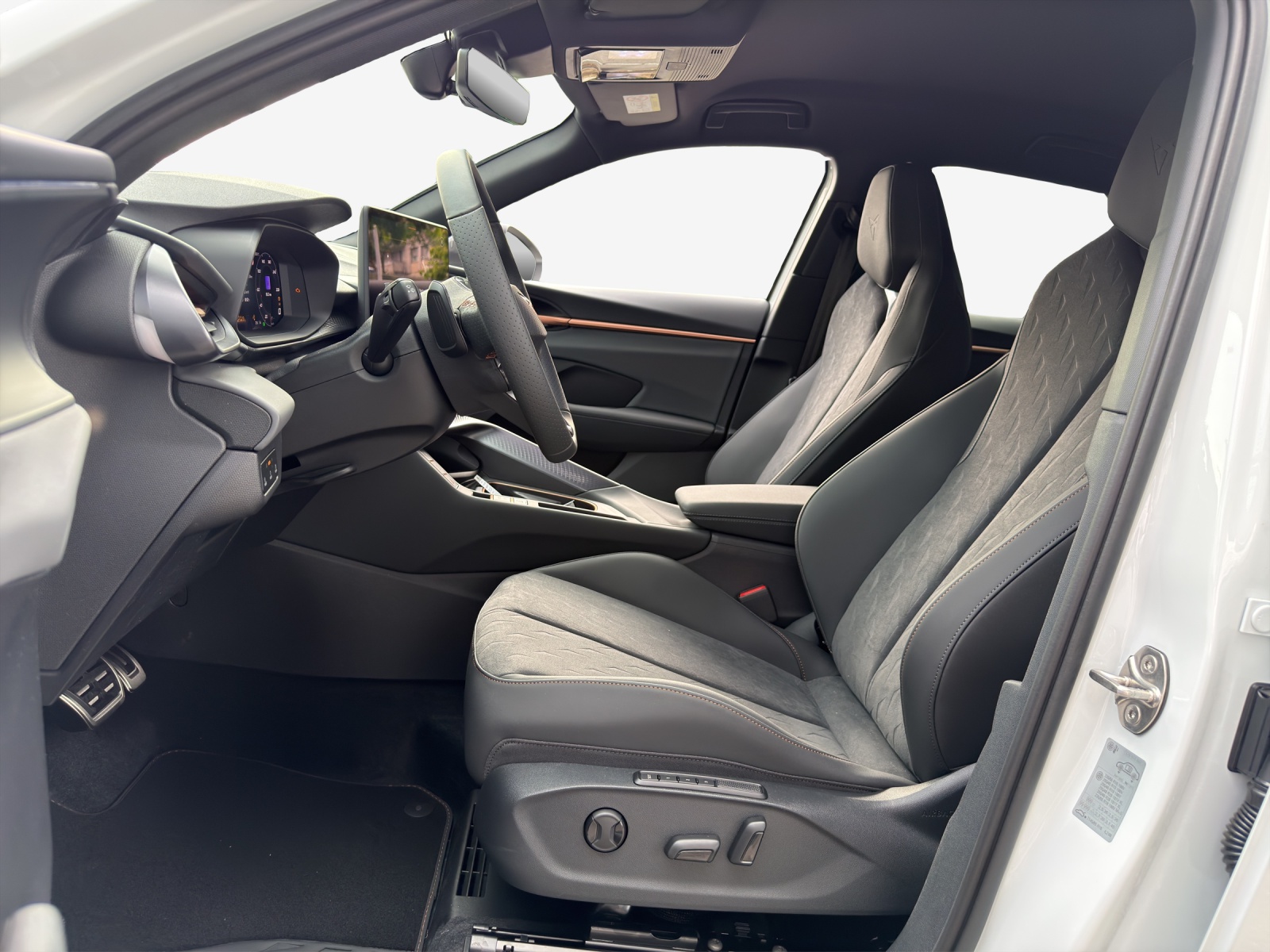 CUPRA Terramar 1.5 eTSI Prime Edition DSG-image-7