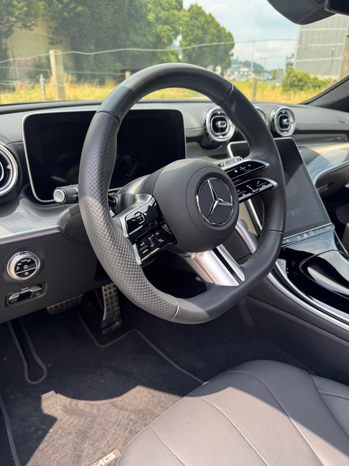 MERCEDES-BENZ CLE 300 AMG Line 4matic-image-0