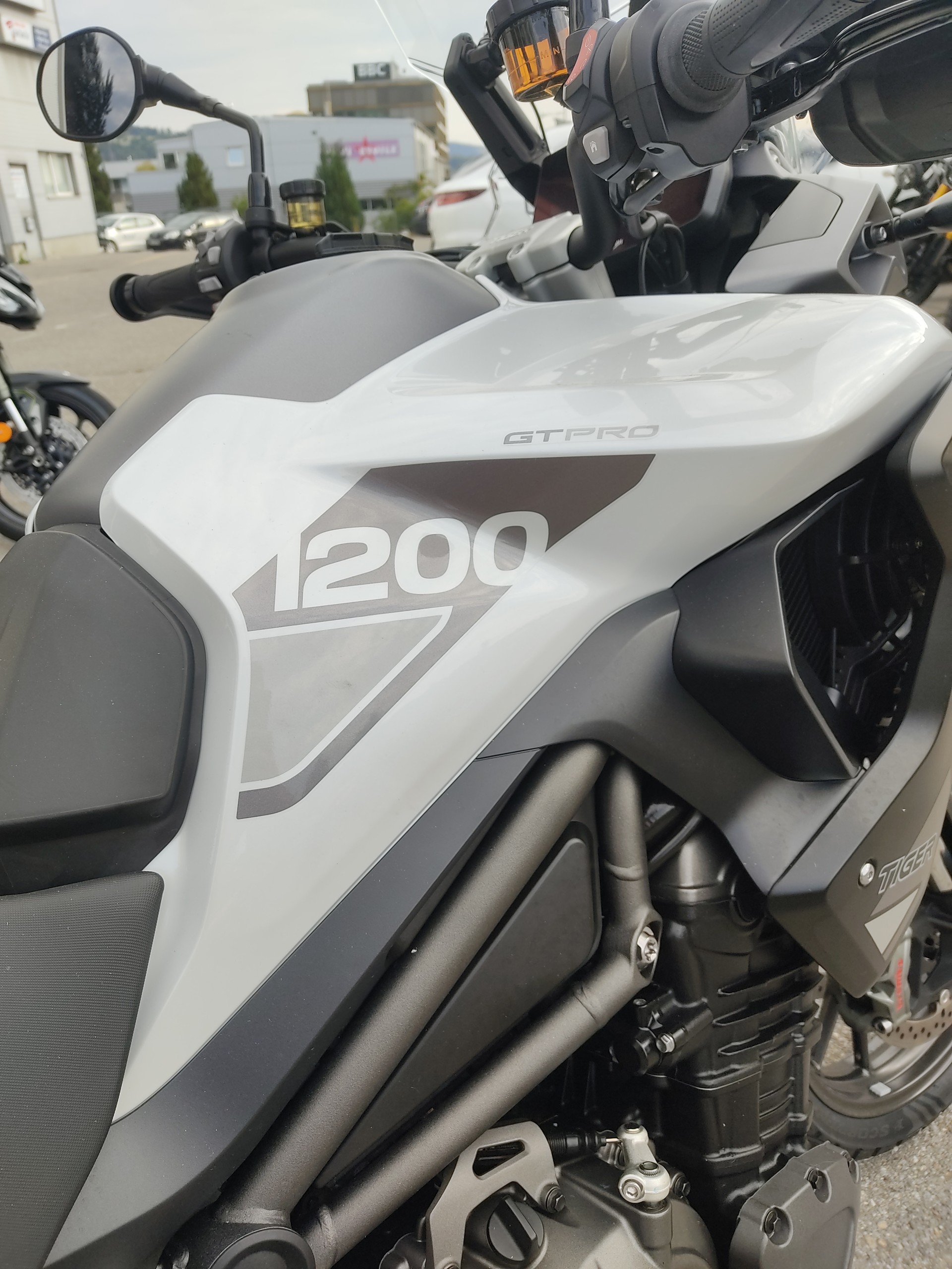 TRIUMPH Tiger 1200 GT Pro-image-4