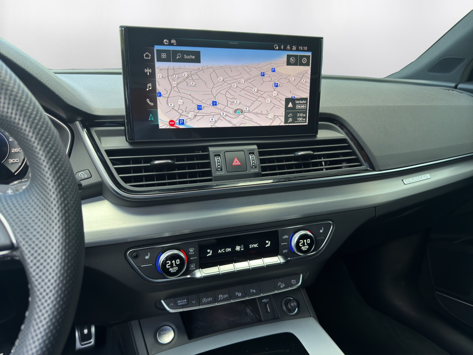 AUDI Q5 45 TFSI advanced quattro S-tronic-image-8
