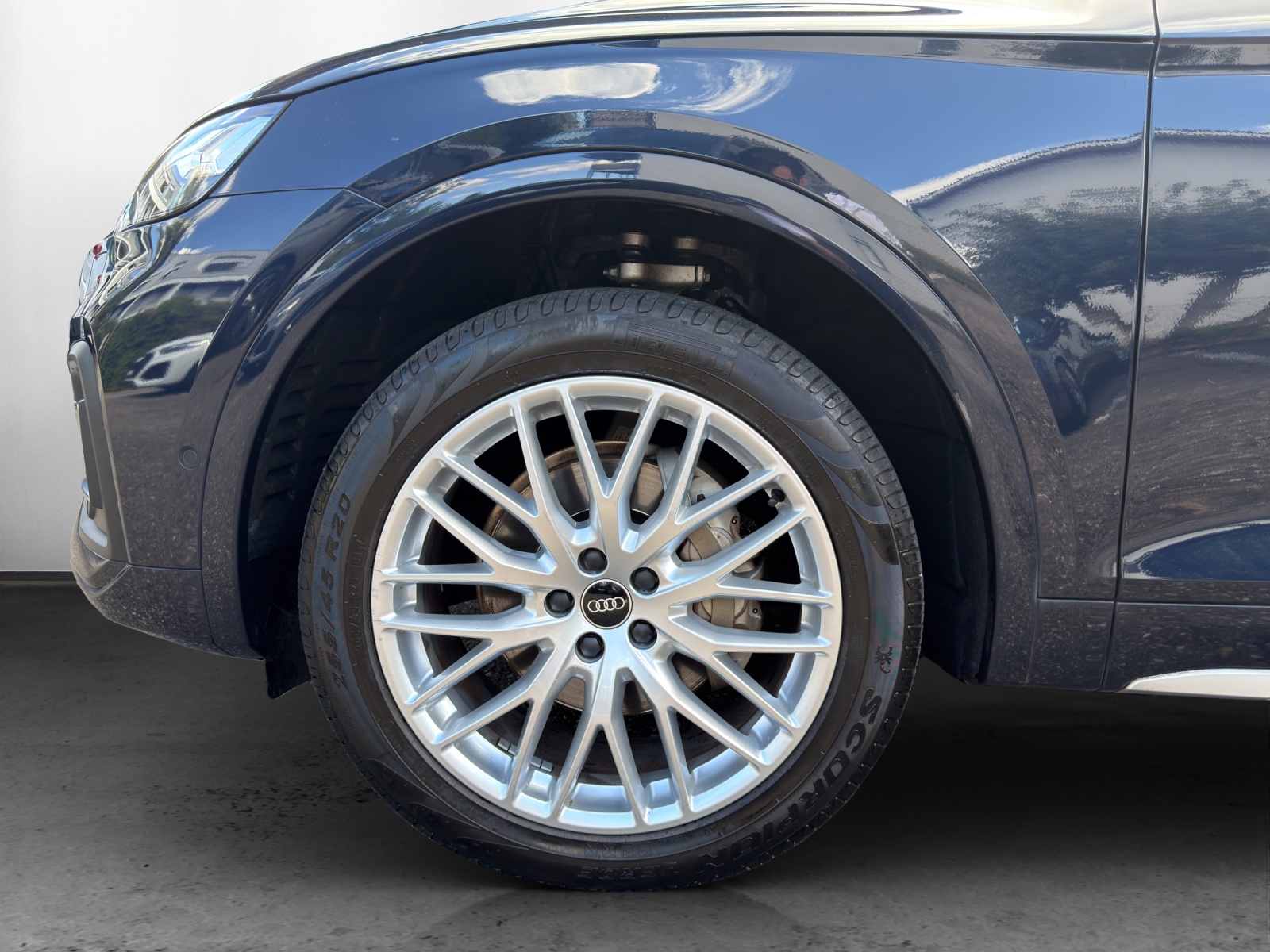 AUDI Q5 45 TFSI advanced quattro S-tronic-image-12