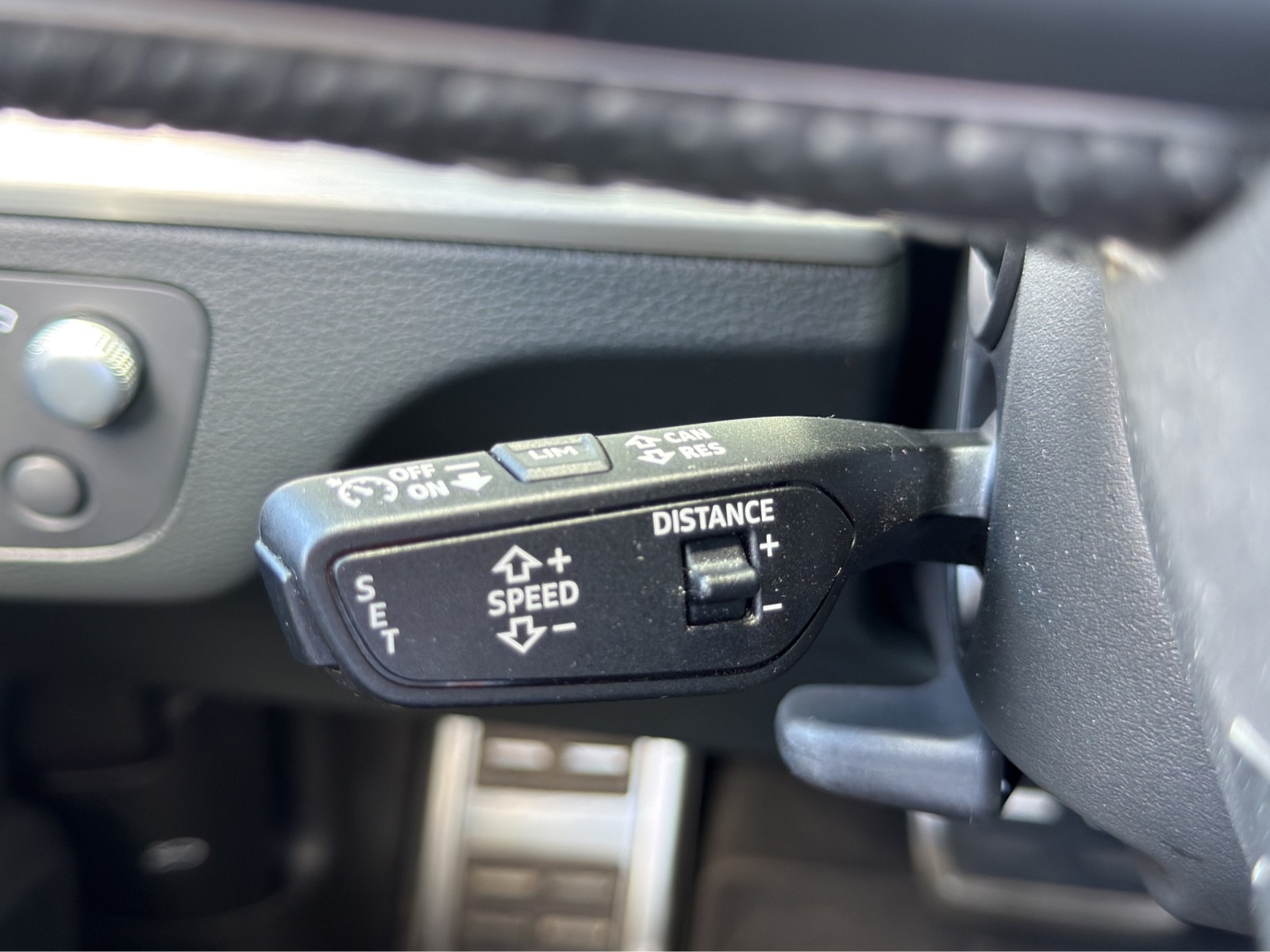 AUDI Q5 45 TFSI advanced quattro S-tronic-image-16