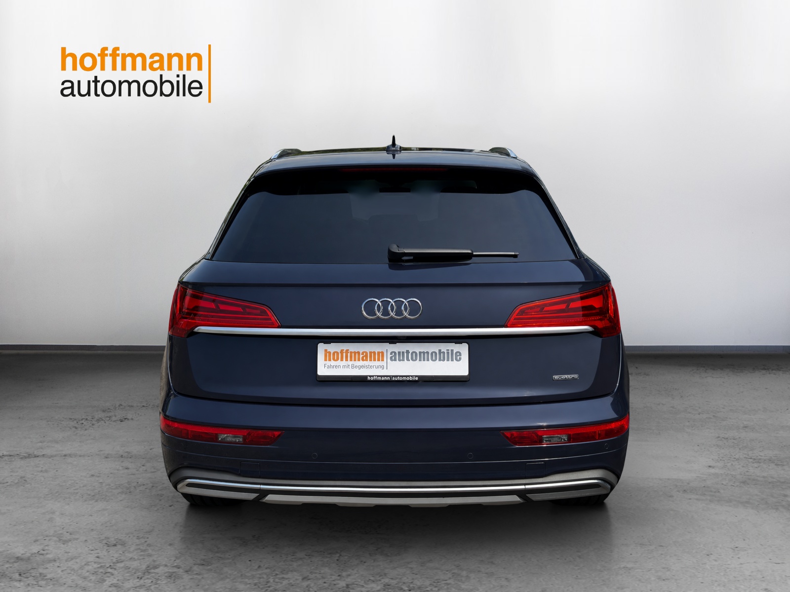 AUDI Q5 45 TFSI advanced quattro S-tronic-image-4
