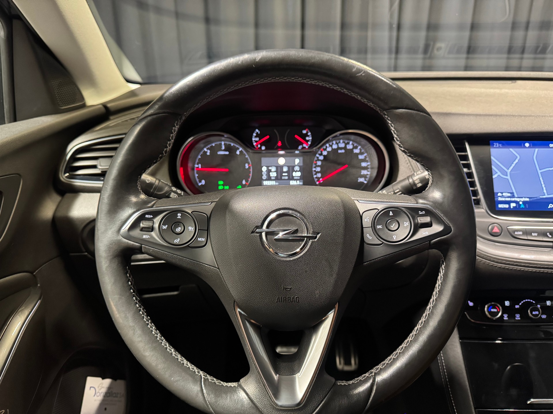 OPEL Grandland X 2.0CDTi Ultimate Automatik(M)(9)-image-9