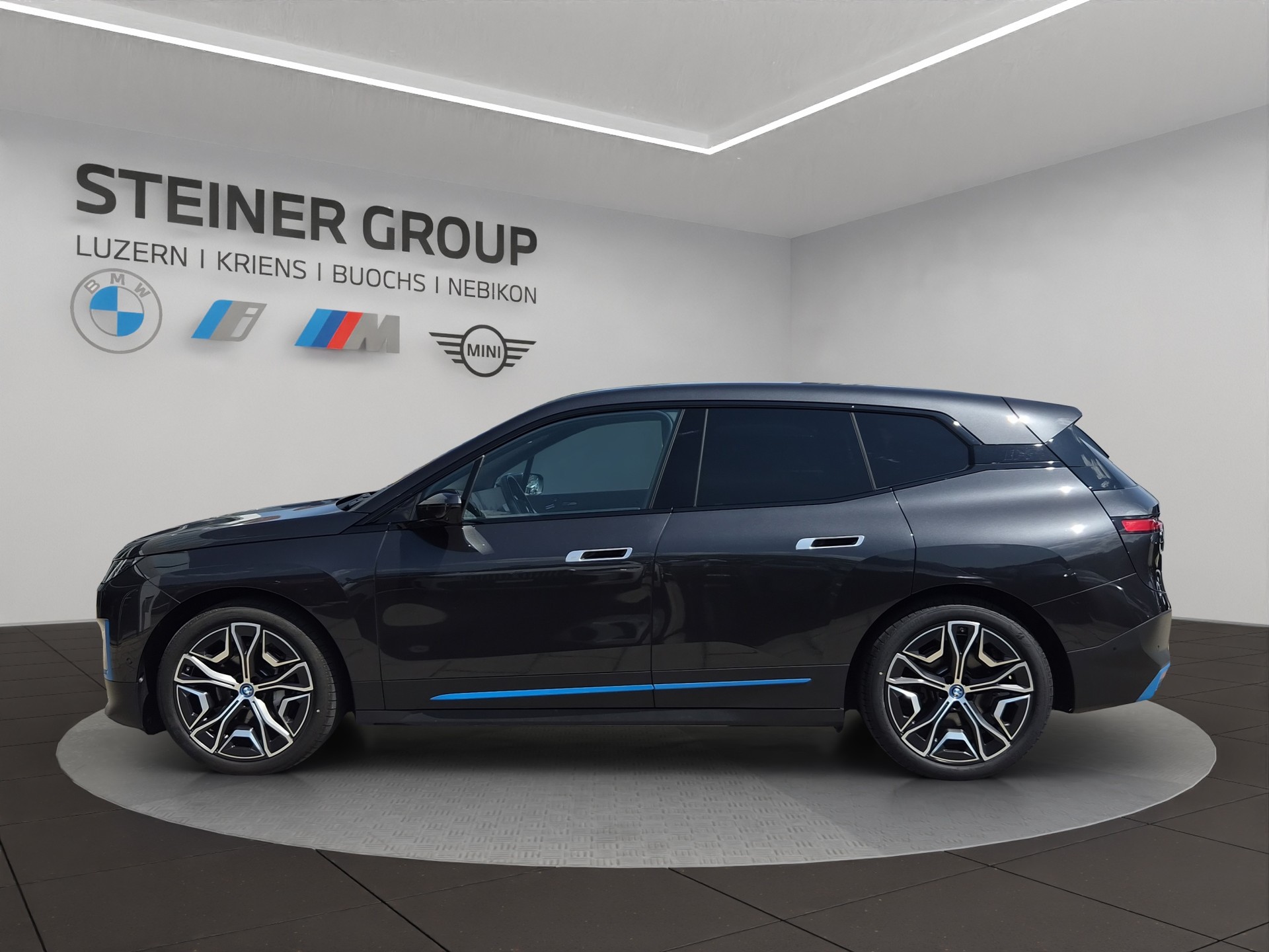BMW iX xDrive50-image-8