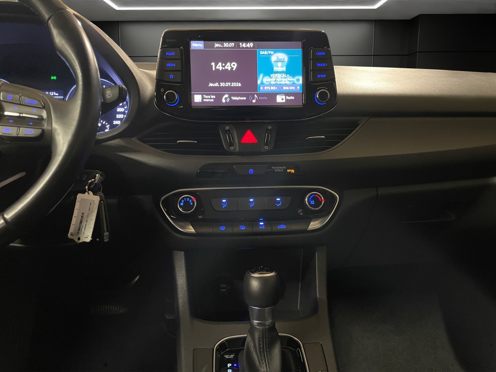 HYUNDAI i30 1.5 T-GDi Origo 48V MH DCT-image-13