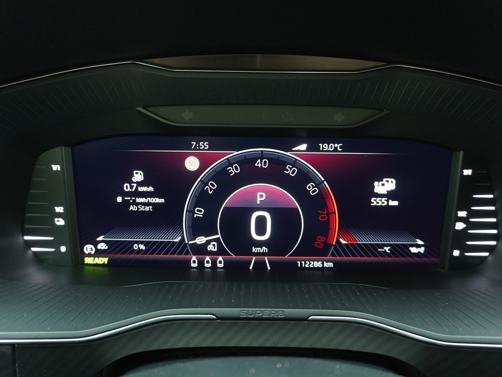 SKODA Superb Combi 1.4 TSI DSG PHEV Sport Line-image-15