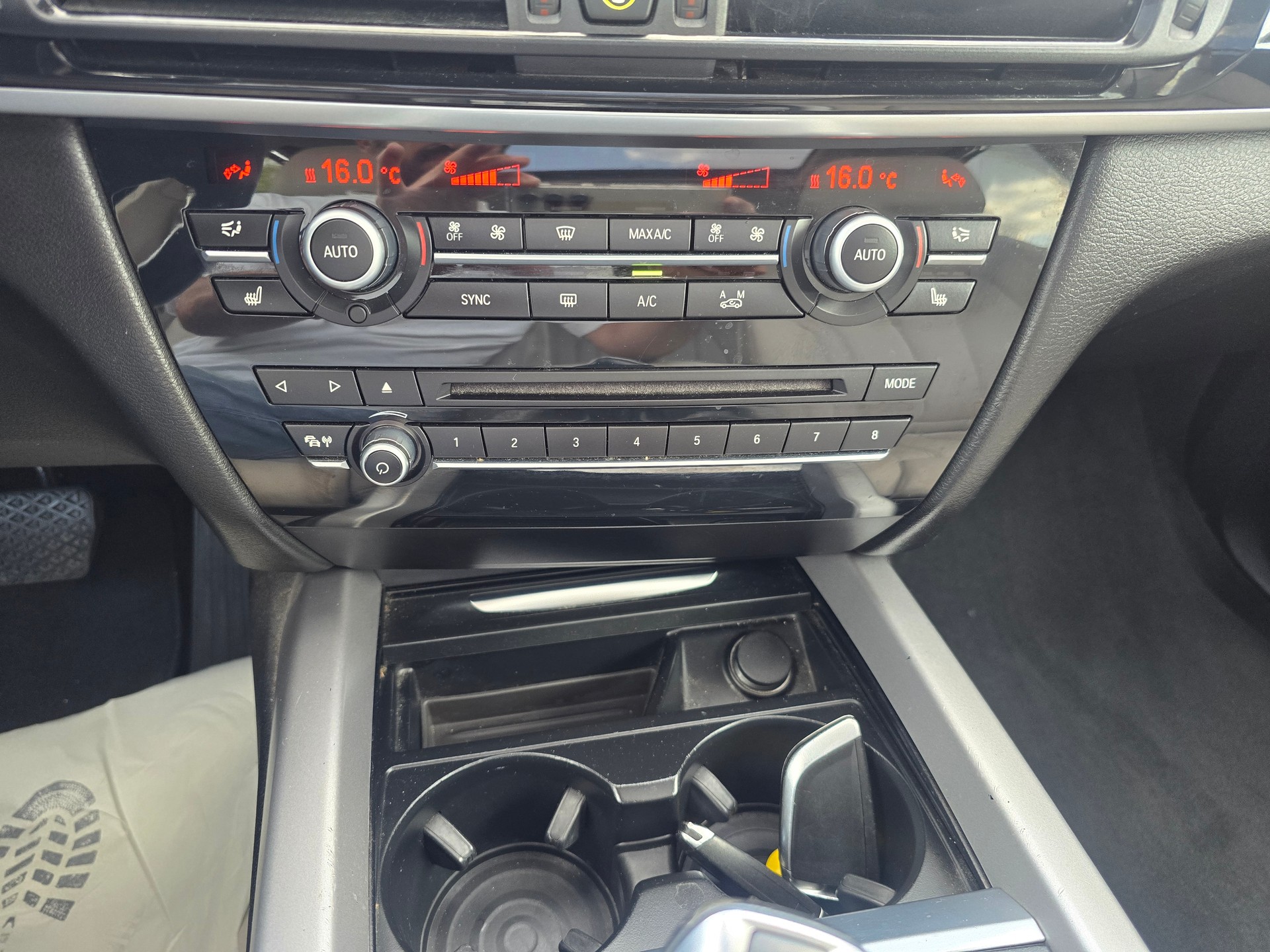 BMW X5 xDrive 30d Steptronic-image-24