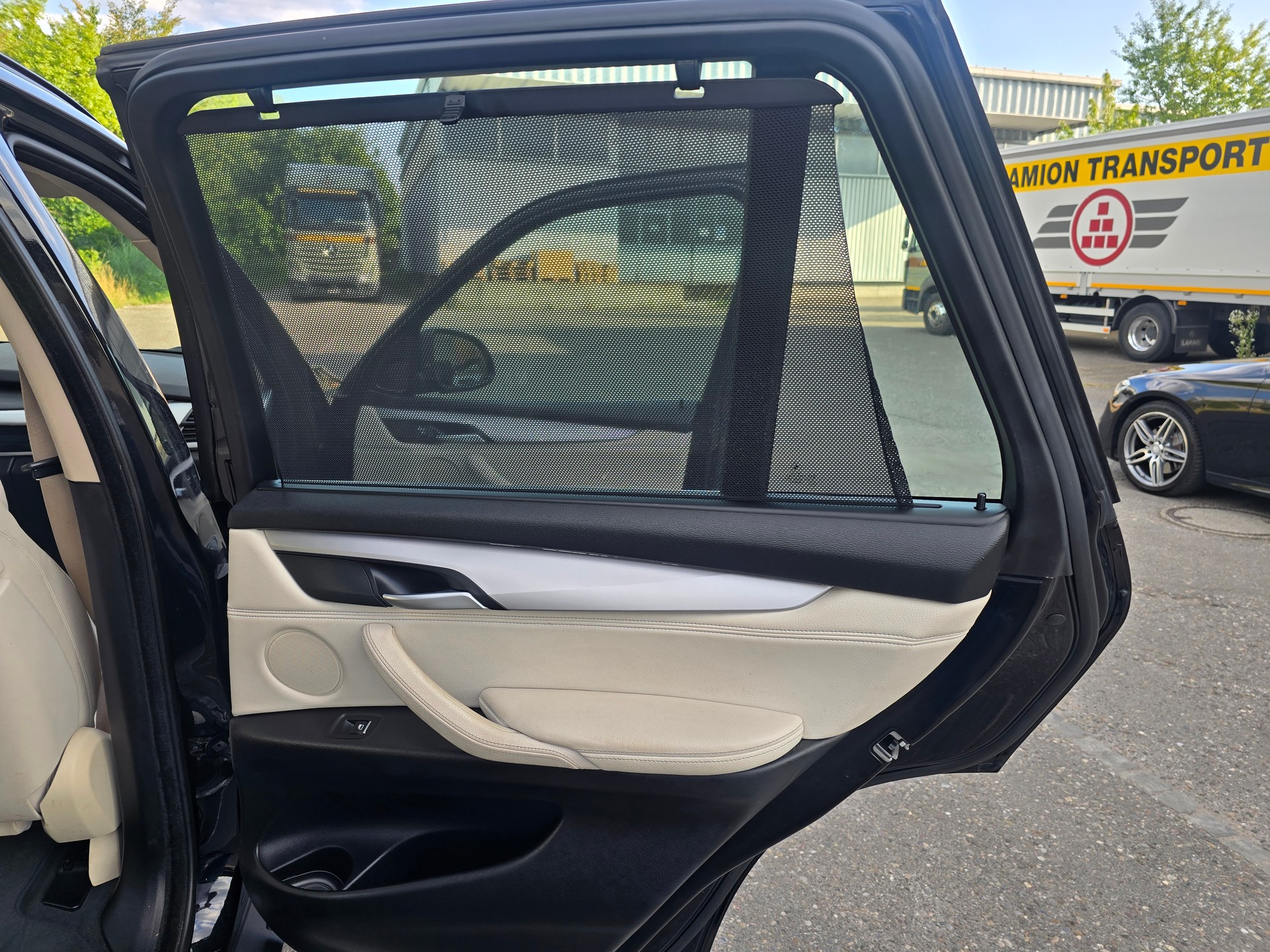 BMW X5 xDrive 30d Steptronic-image-19