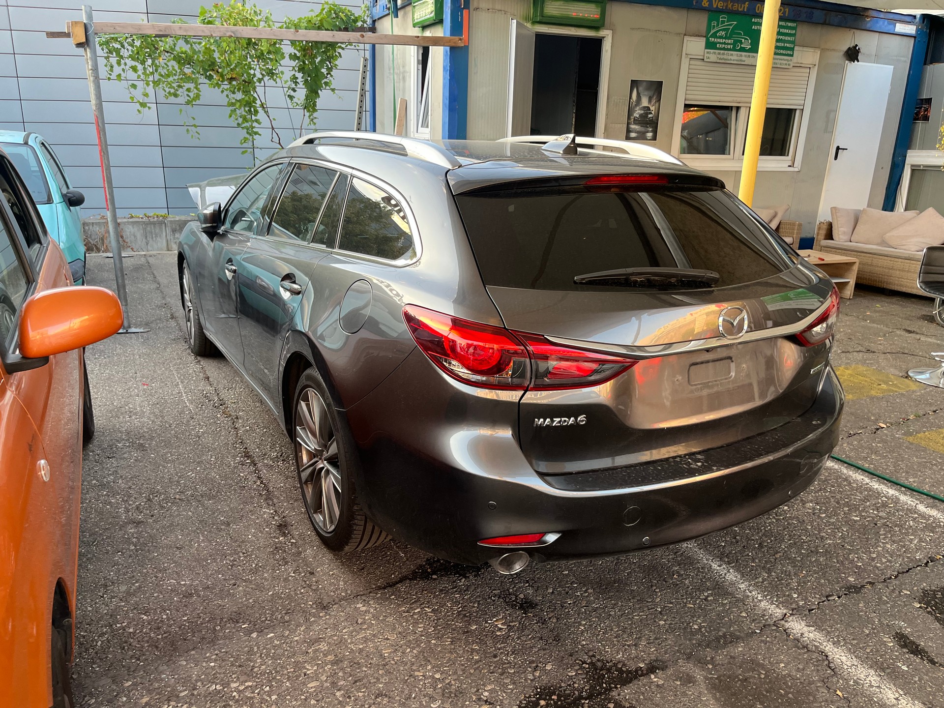 MAZDA 6 Sportwagon SKYACTIV-D 184 Revolution Automat AWD-image-4