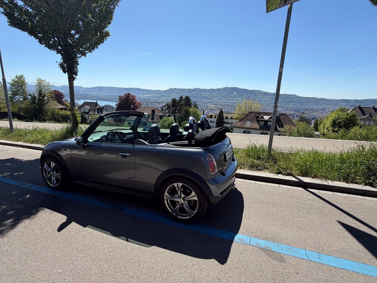 MINI 1.6i Cooper S-image-1