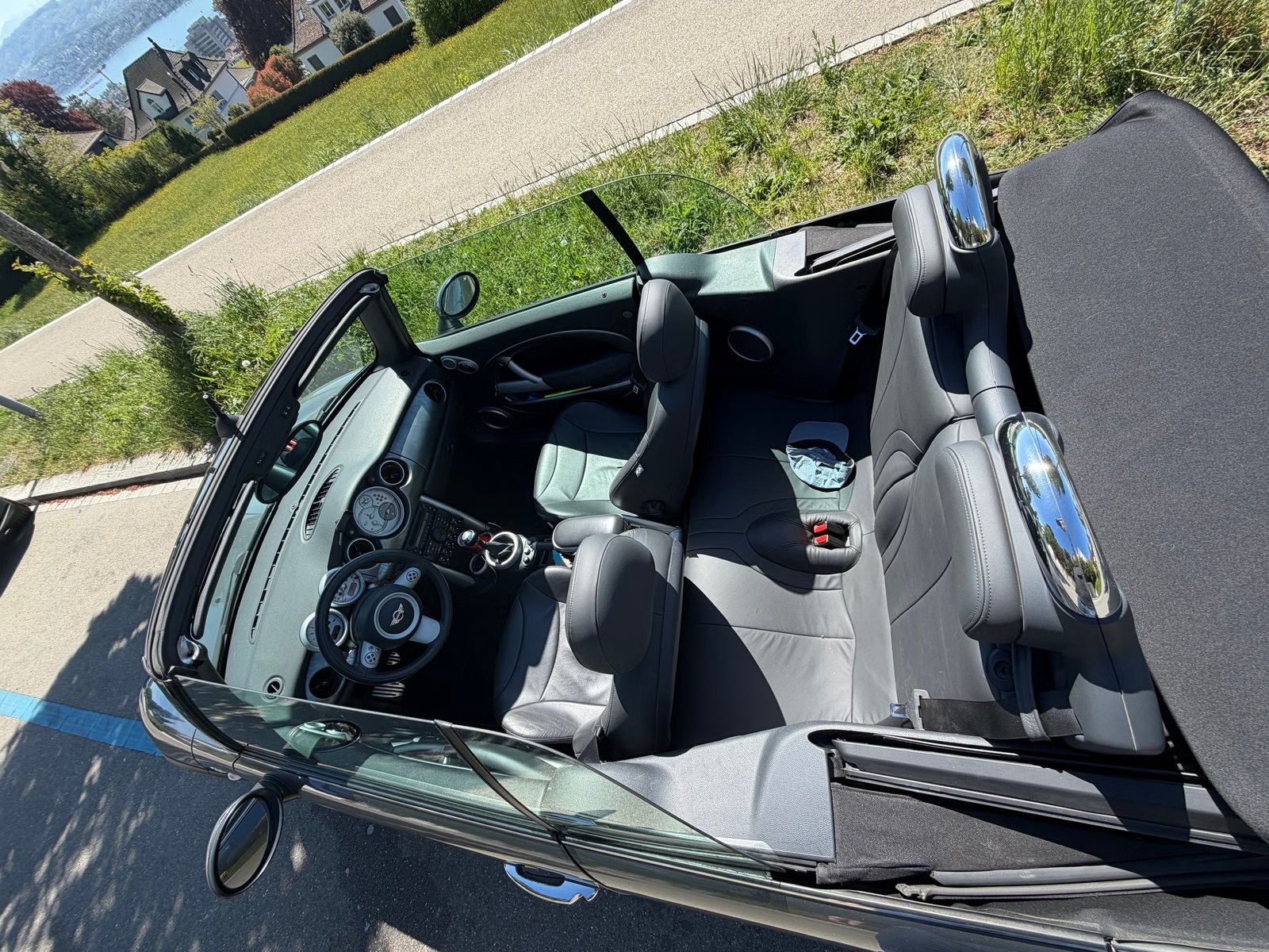 MINI 1.6i Cooper S-image-2