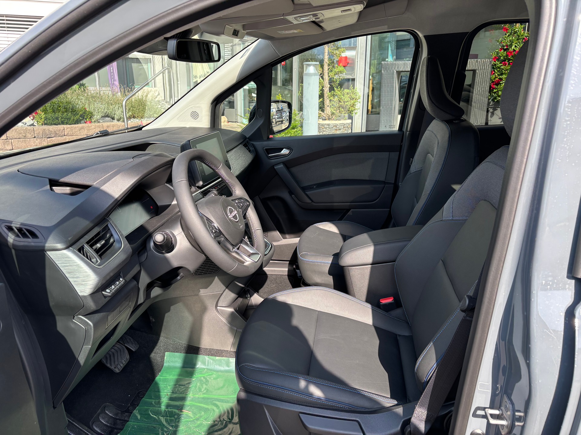 NISSAN Townstar Kombi 1.3 DIG-T L2 N-Connecta DCT-image-8