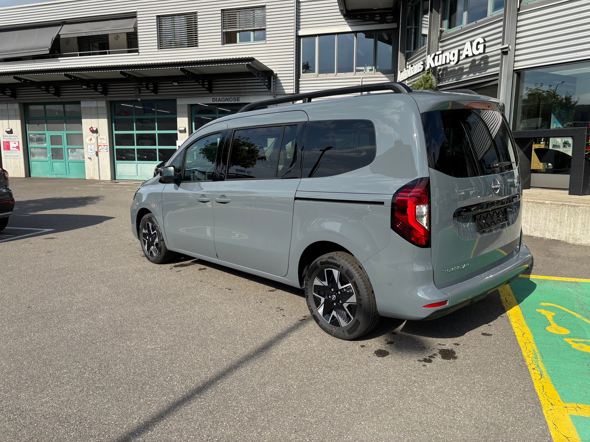 NISSAN Townstar Kombi 1.3 DIG-T L2 N-Connecta DCT-image-3