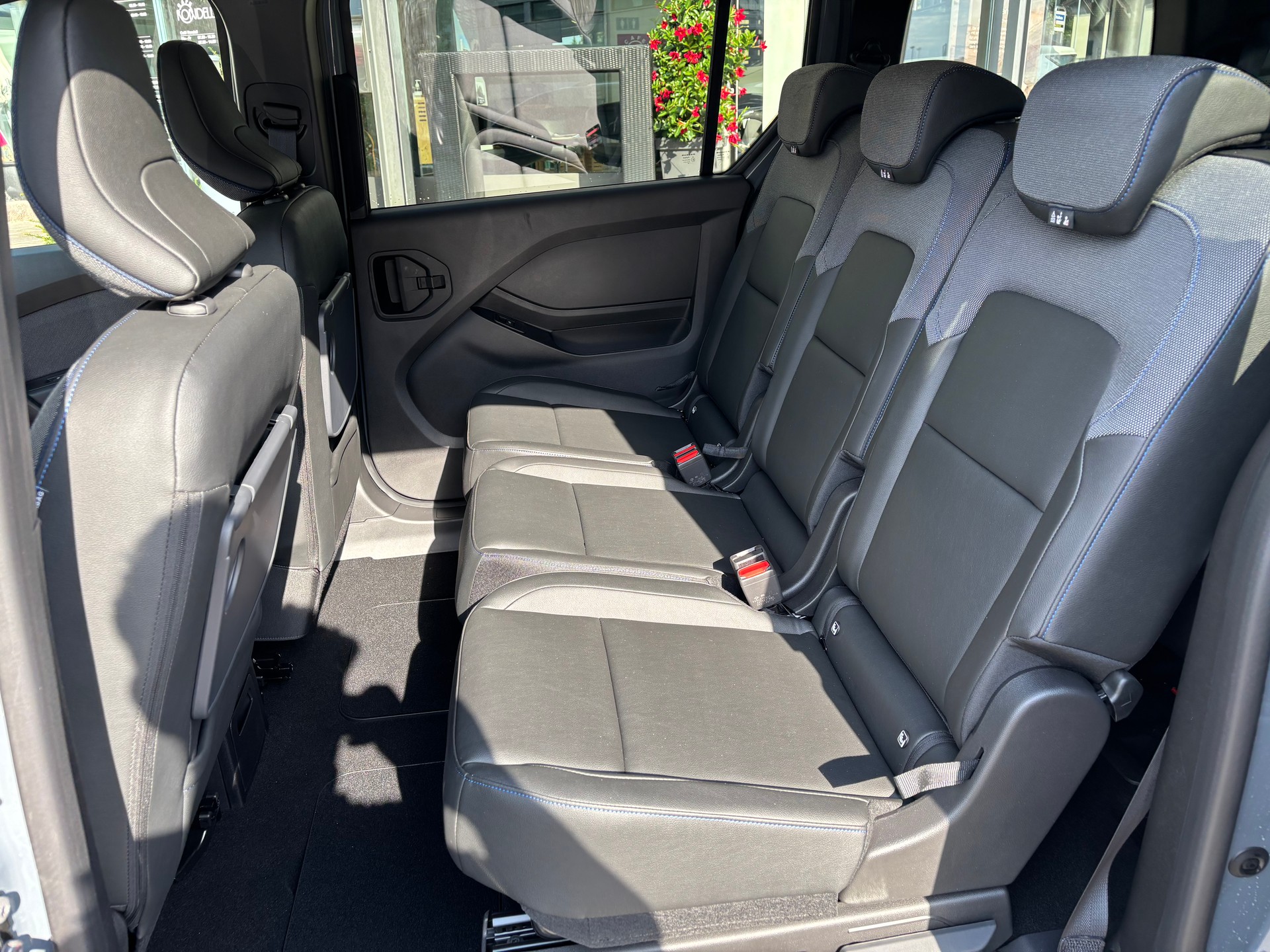 NISSAN Townstar Kombi 1.3 DIG-T L2 N-Connecta DCT-image-13