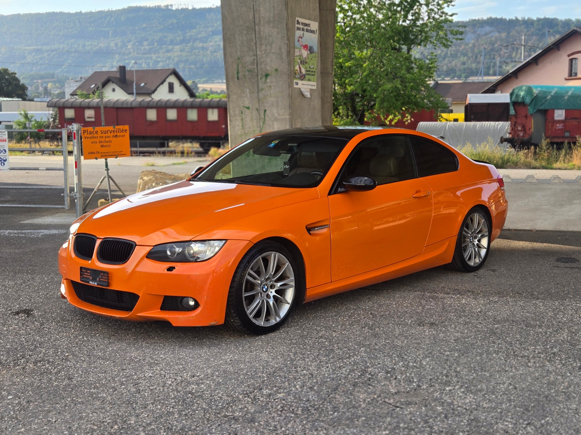 BMW 335i Coupé-image-0