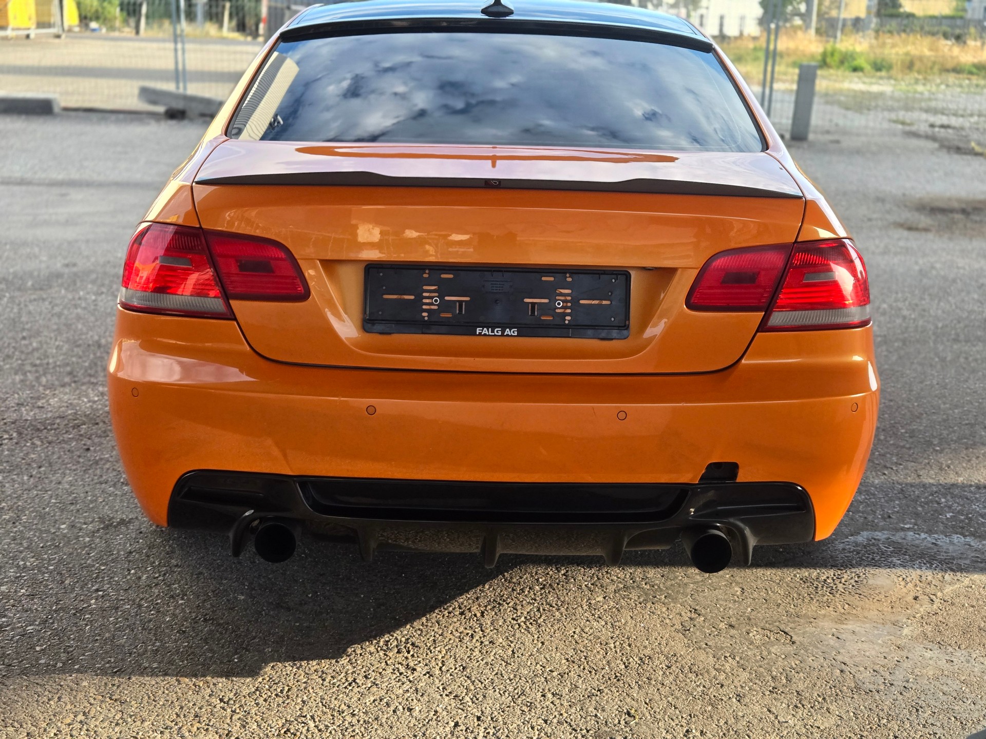 BMW 335i Coupé-image-4