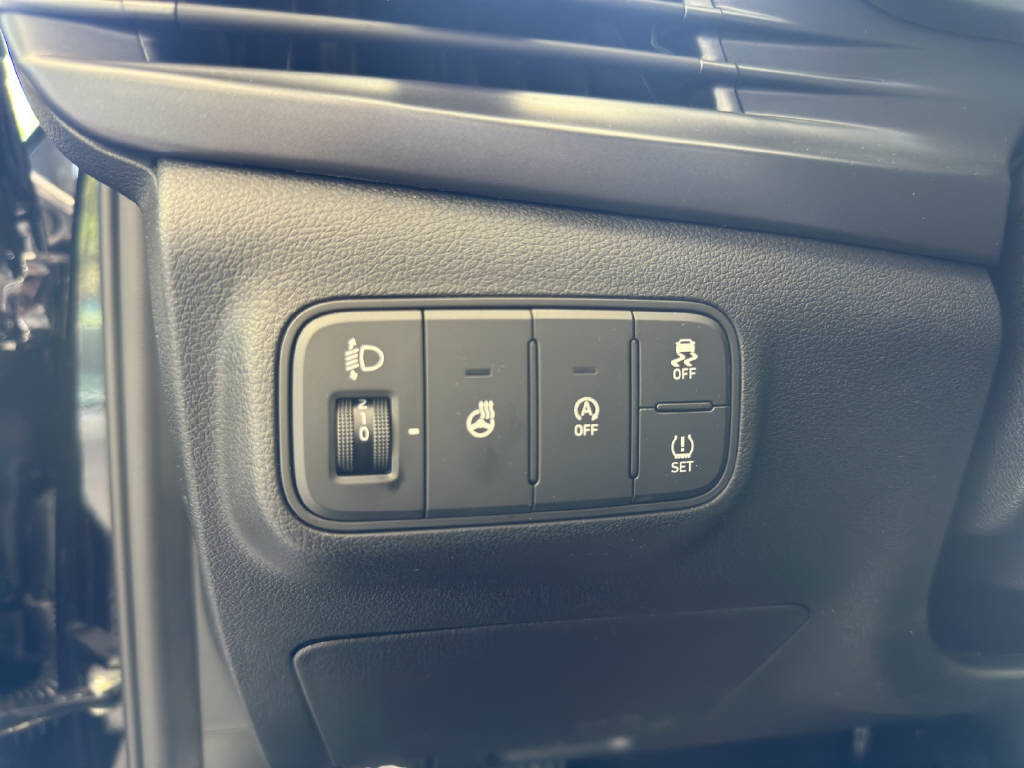 HYUNDAI i20 1.0 T-GDi Amplia Safe Tec GO!-image-15