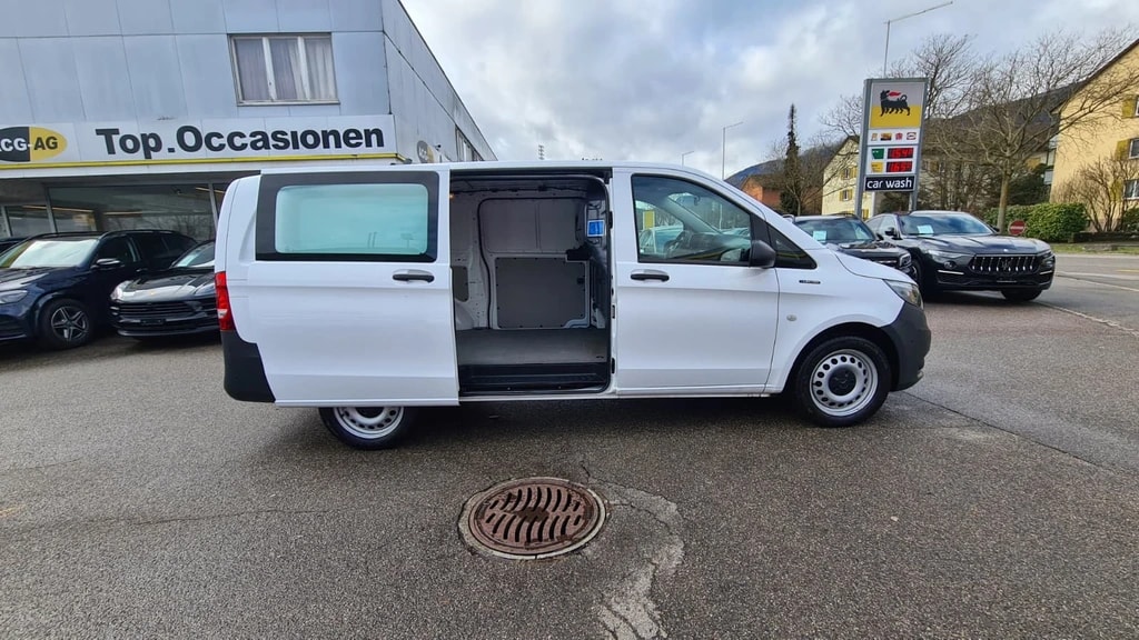 MERCEDES-BENZ eVito 112 Lang ** 116 PS ** 3-Plätzer ** Garantie: Ab 1. Inverkehrsetzung, 48 Monate oder 120'000 km-image-6