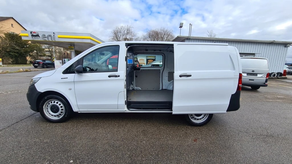 MERCEDES-BENZ eVito 112 Lang ** 116 PS ** 3-Plätzer ** Garantie: Ab 1. Inverkehrsetzung, 48 Monate oder 120'000 km-image-7