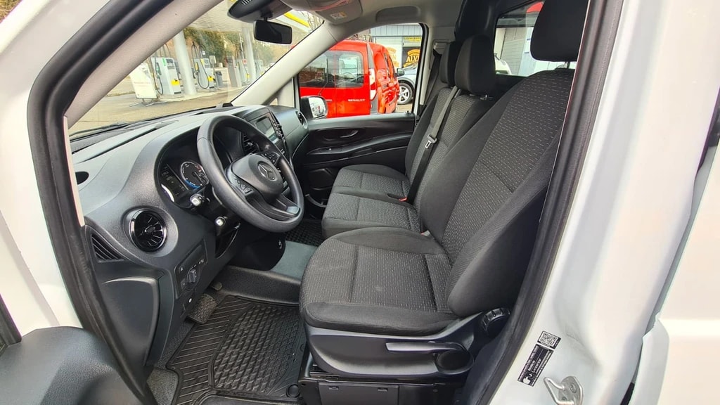 MERCEDES-BENZ eVito 112 Lang ** 116 PS ** 3-Plätzer ** Garantie: Ab 1. Inverkehrsetzung, 48 Monate oder 120'000 km-image-11