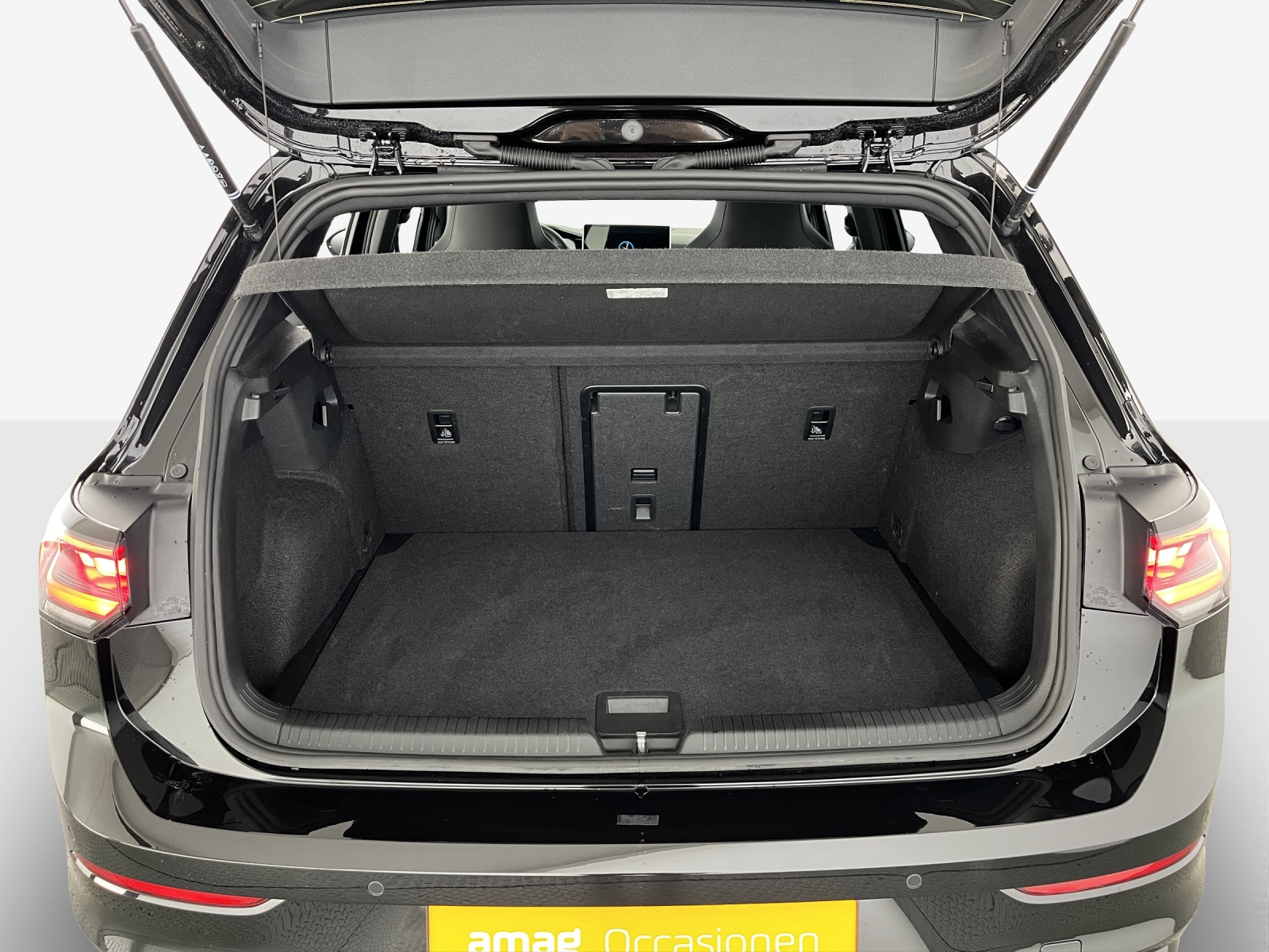 VW Golf 2.0 TSI R-Line DSG 4 Motion-image-12