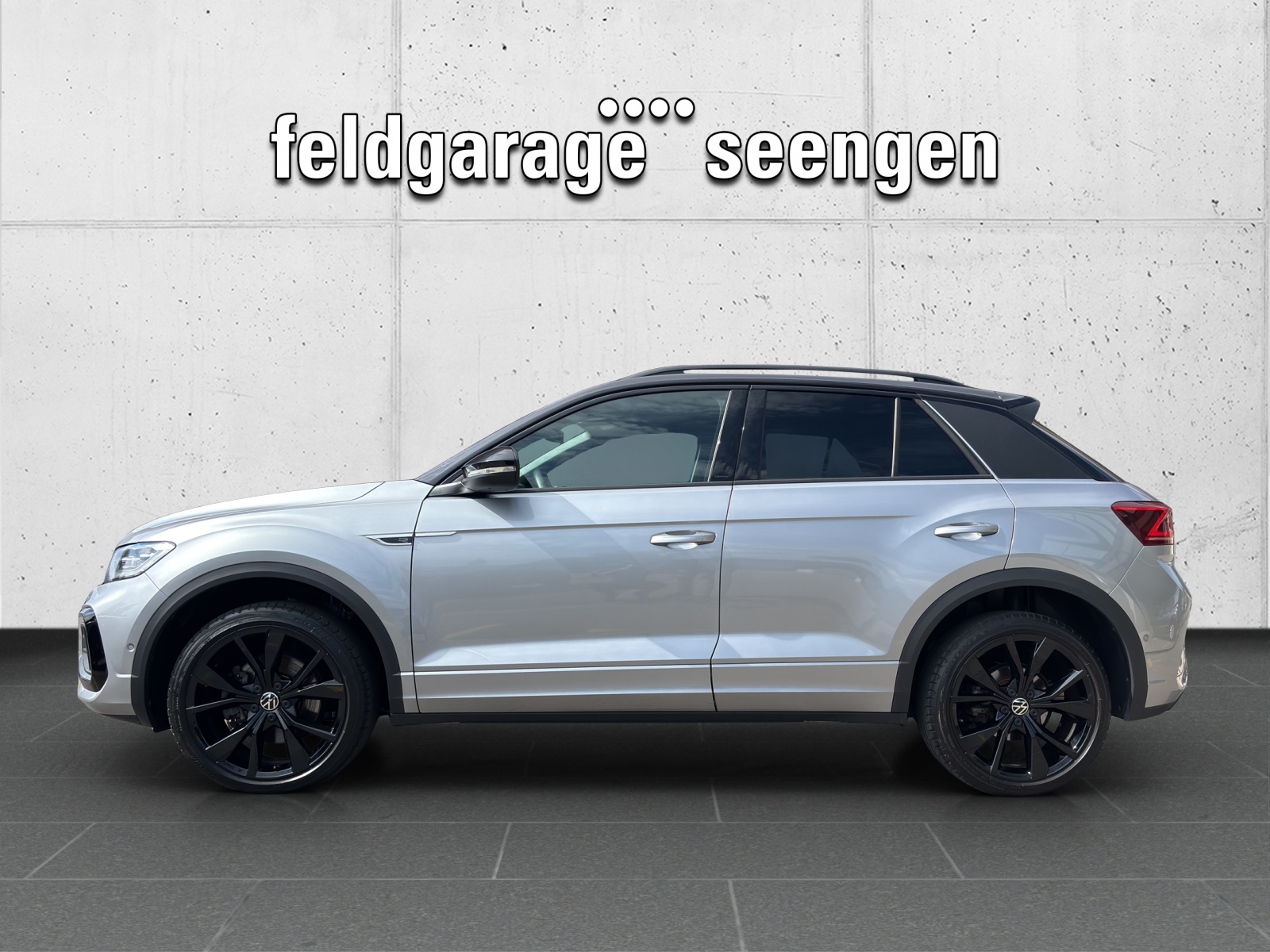 VW T-Roc 2.0 TSI R-Line DSG 4Motion mit AHK, Standheizung, Leder mit Memory-showroom-element-1