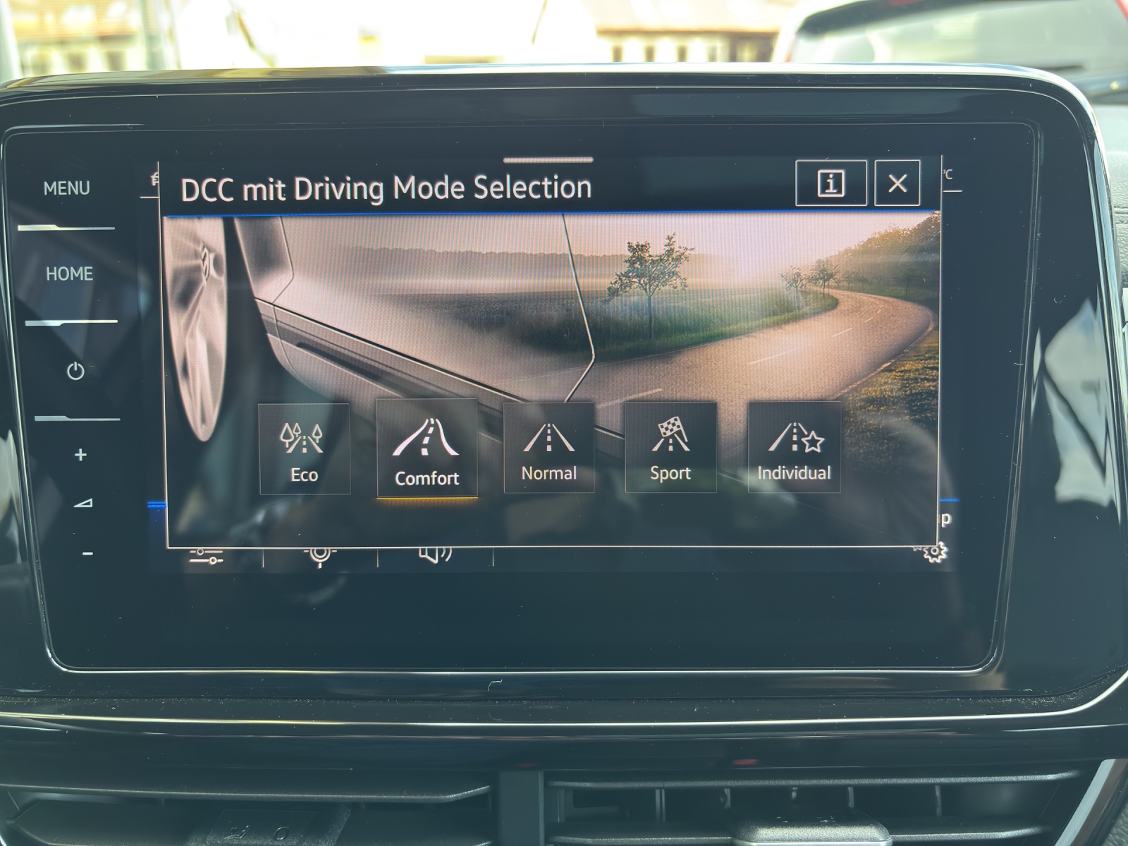VW T-Roc 2.0 TSI R-Line DSG 4Motion mit AHK, Standheizung, Leder mit Memory-image-25