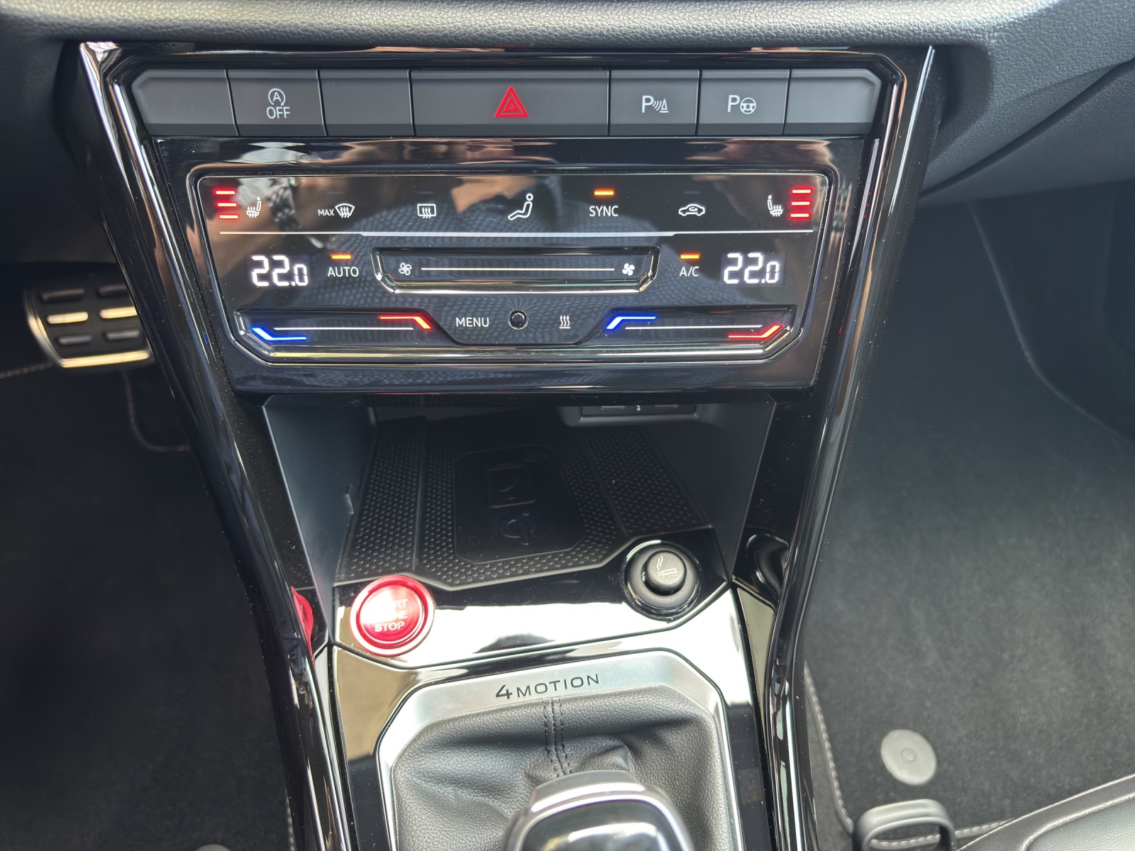 VW T-Roc 2.0 TSI R-Line DSG 4Motion mit AHK, Standheizung, Leder mit Memory-image-17