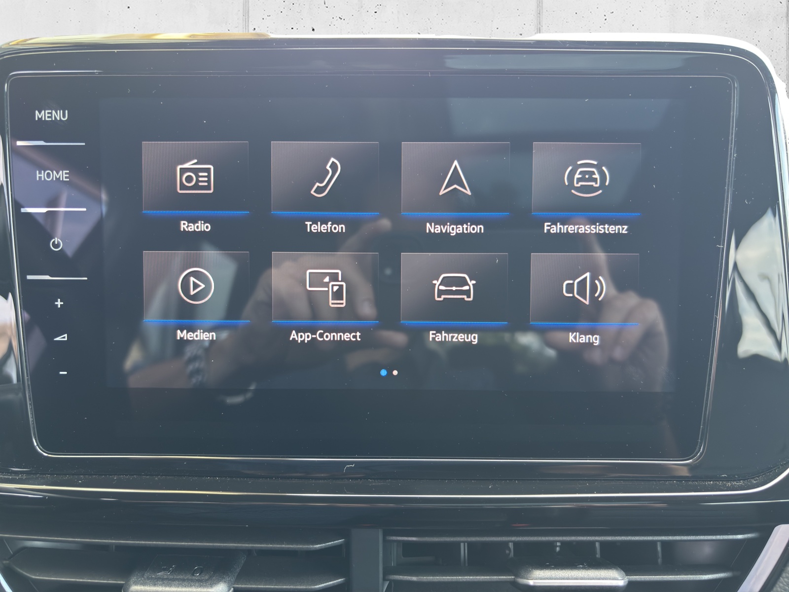 VW T-Roc 2.0 TSI R-Line DSG 4Motion mit AHK, Standheizung, Leder mit Memory-image-16