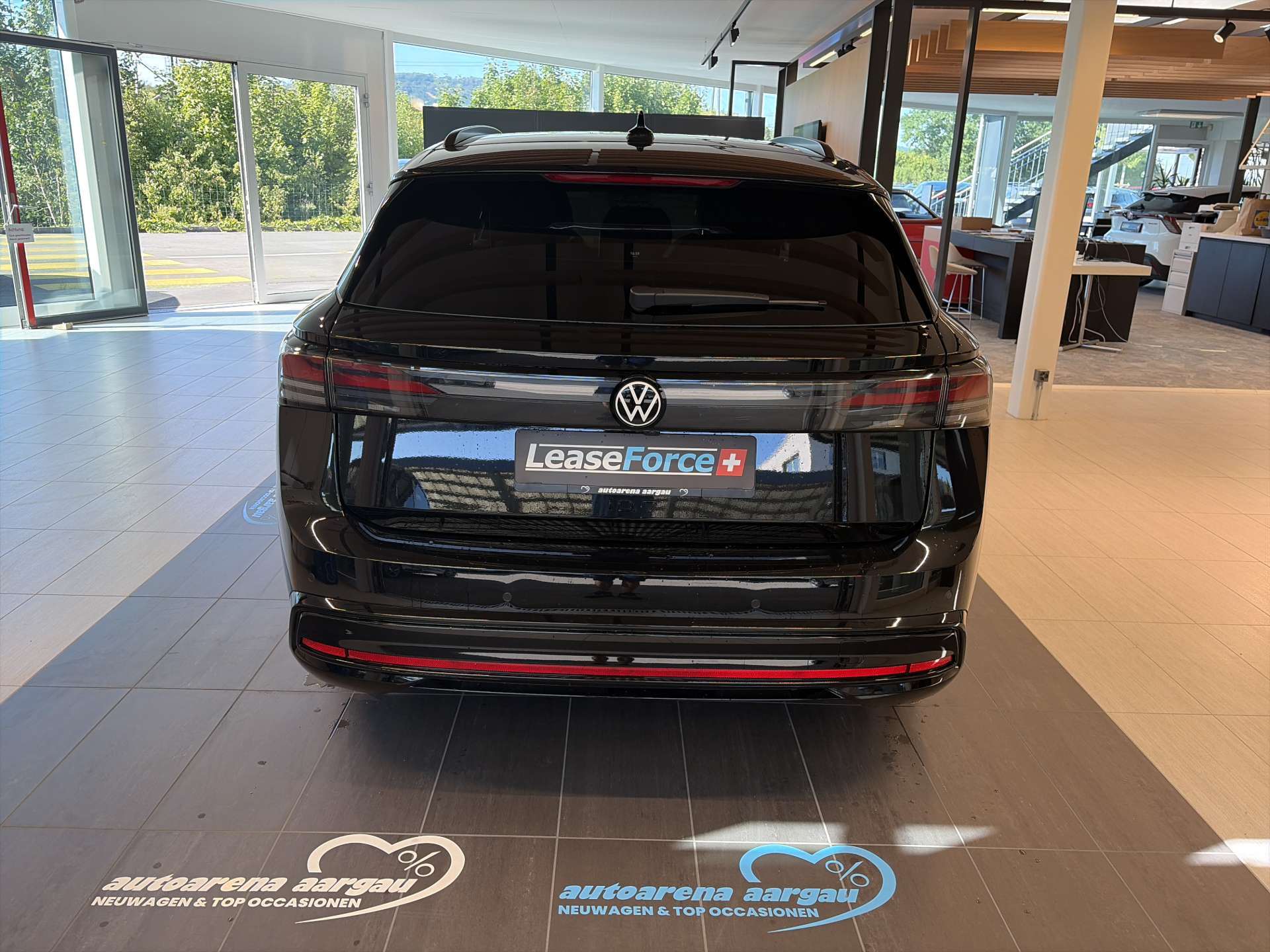 VW ID.7 Tourer Limited Edition 77kWh 285PS Automat-image-11