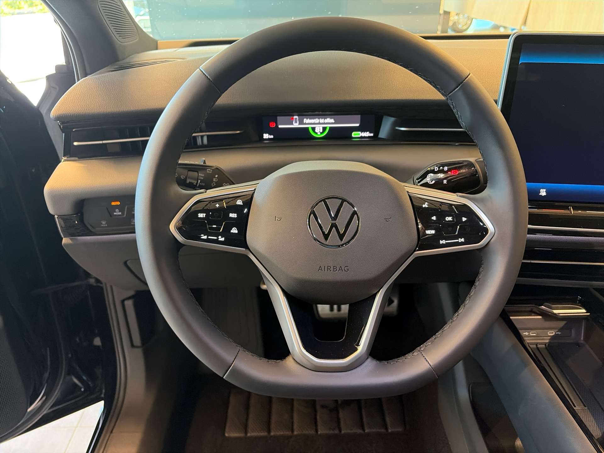 VW ID.7 Tourer Limited Edition 77kWh 285PS Automat-image-14